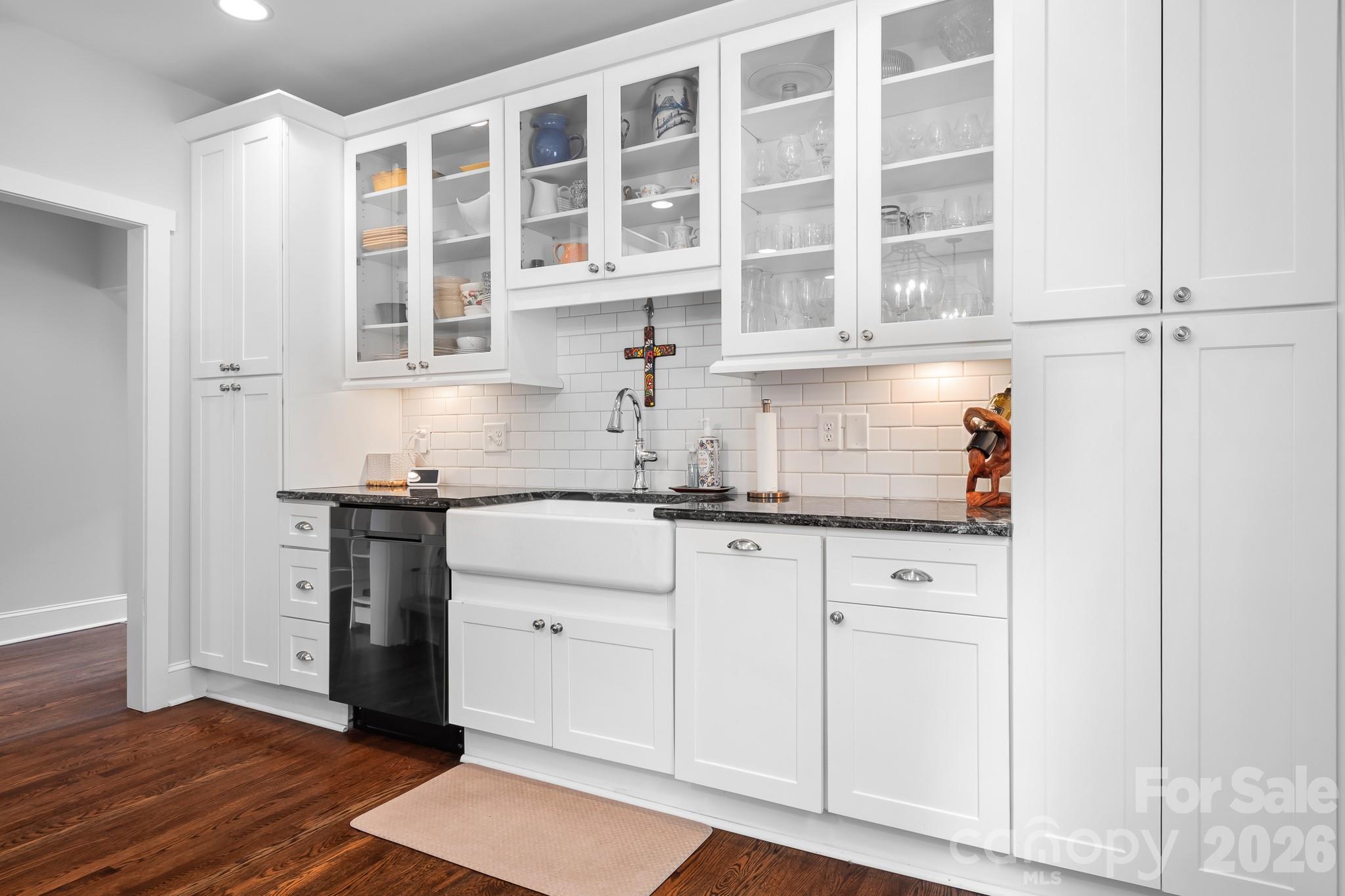 708 N Grove Street — Lincolnton