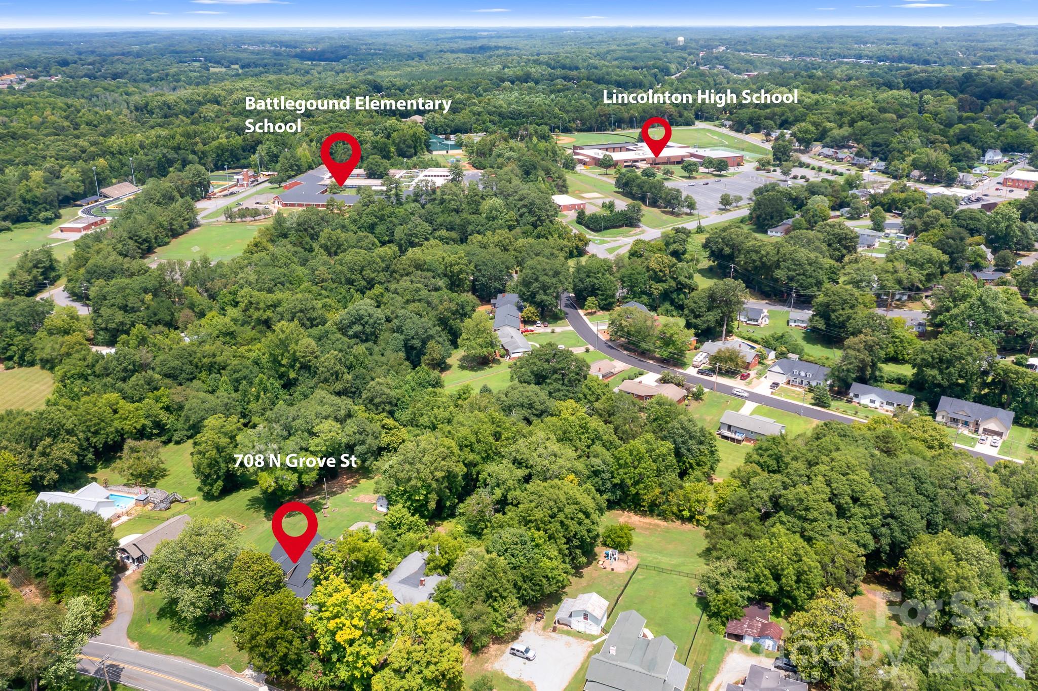 708 N Grove Street — Lincolnton