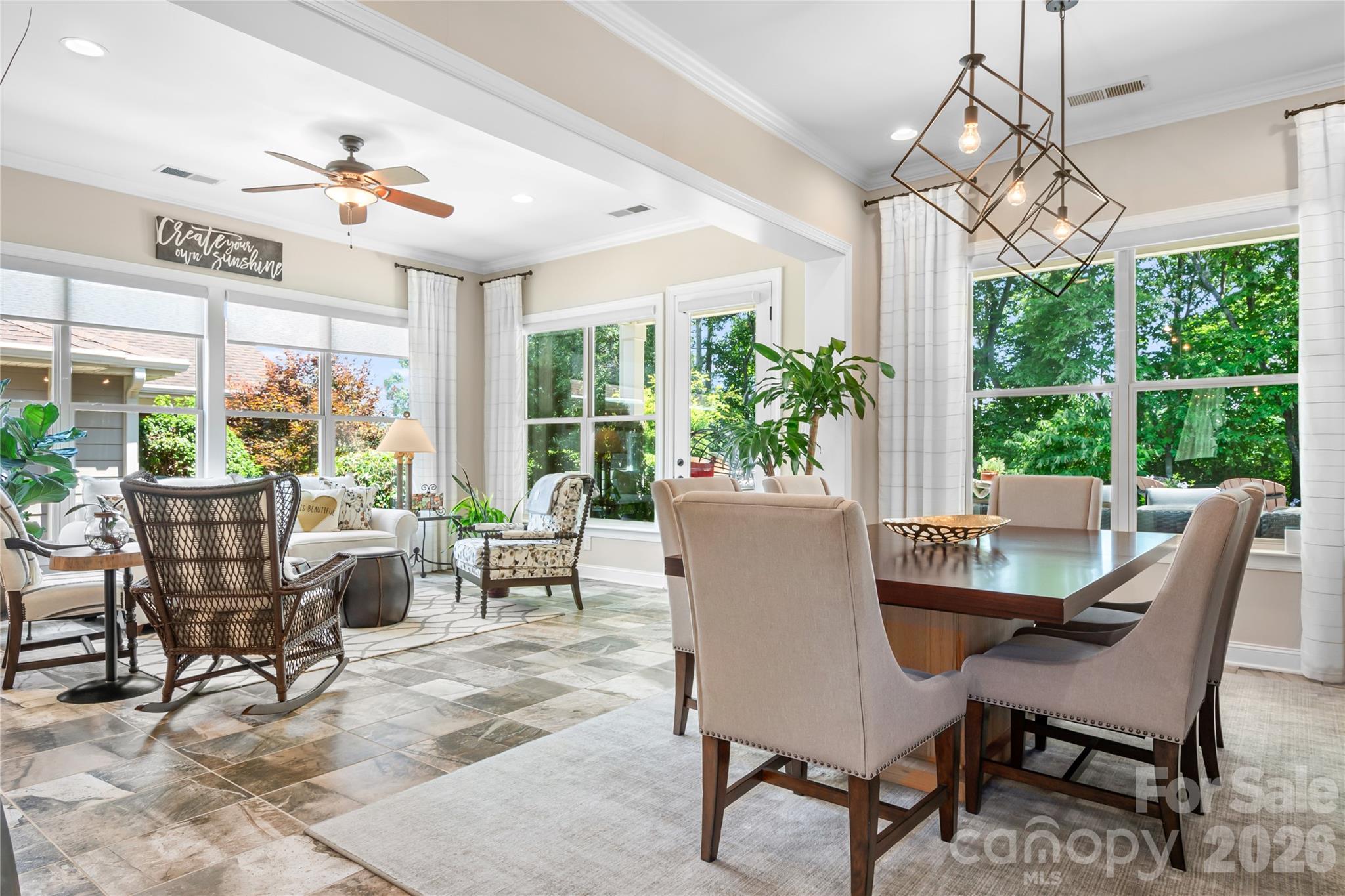 7142 Hanging Rock Court — Denver