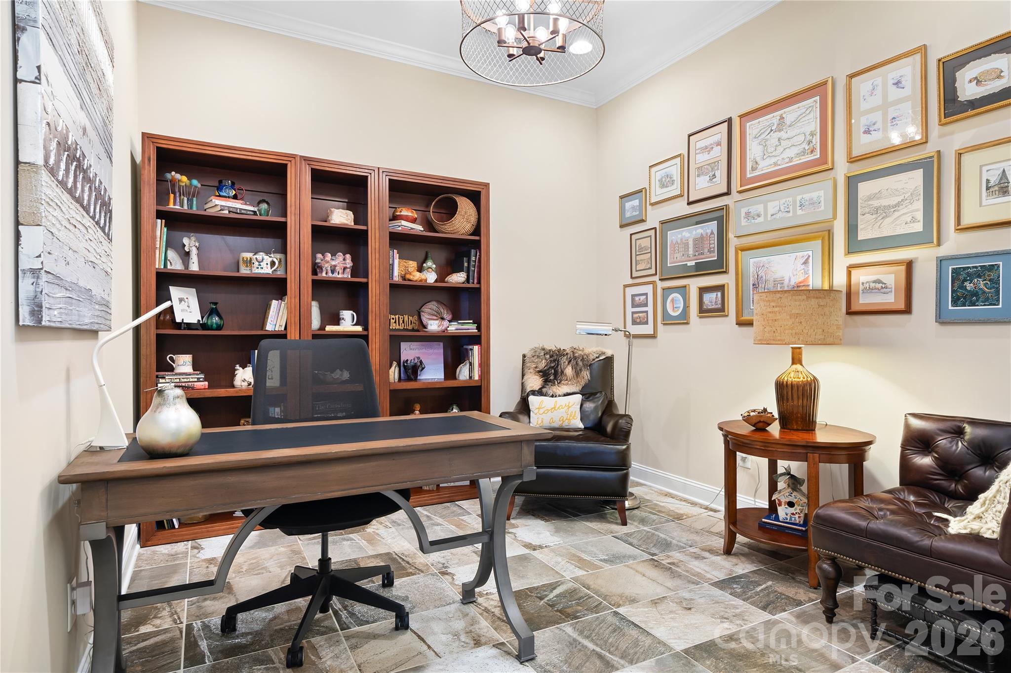 7142 Hanging Rock Court — Denver