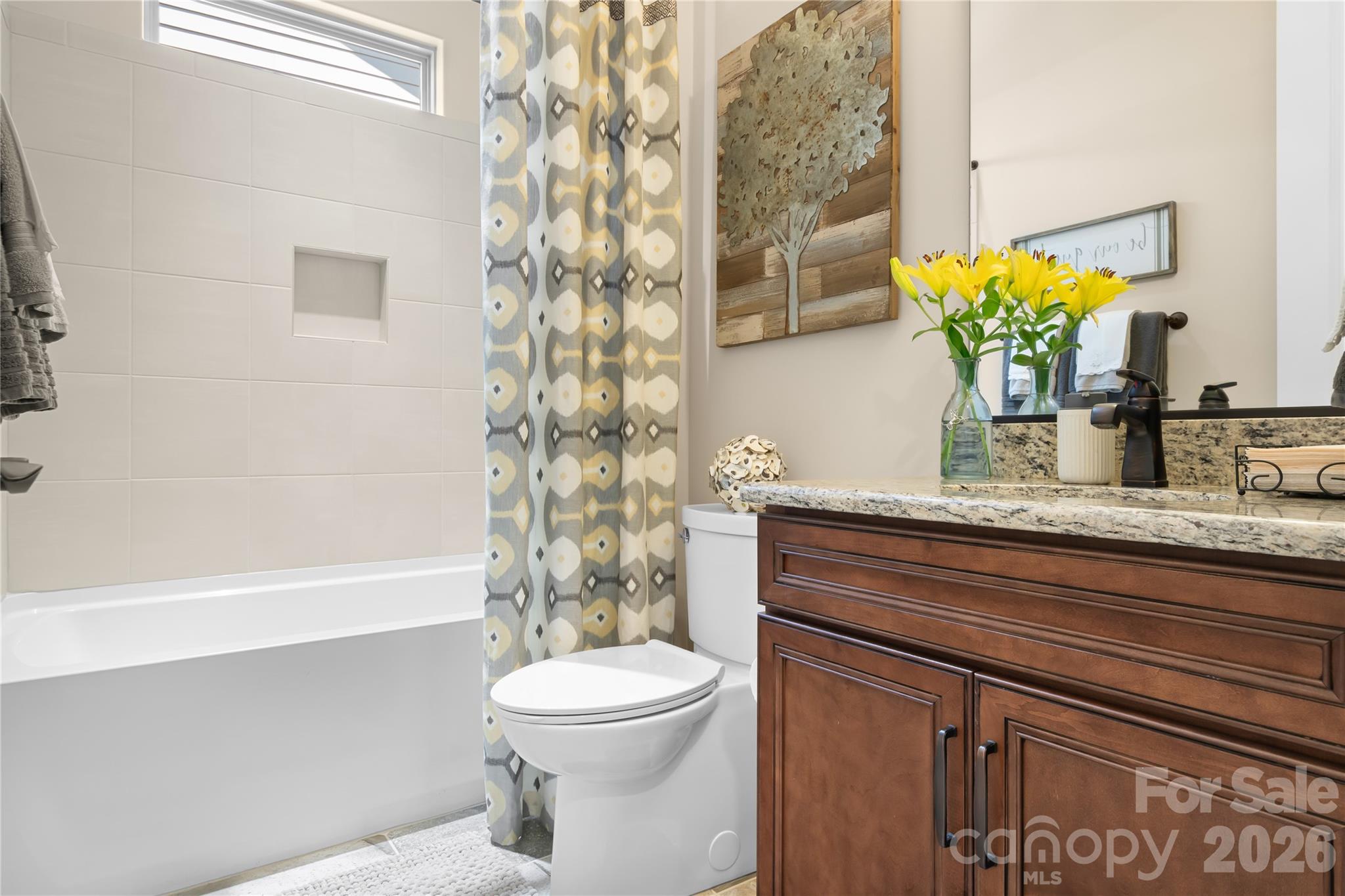 7142 Hanging Rock Court — Denver