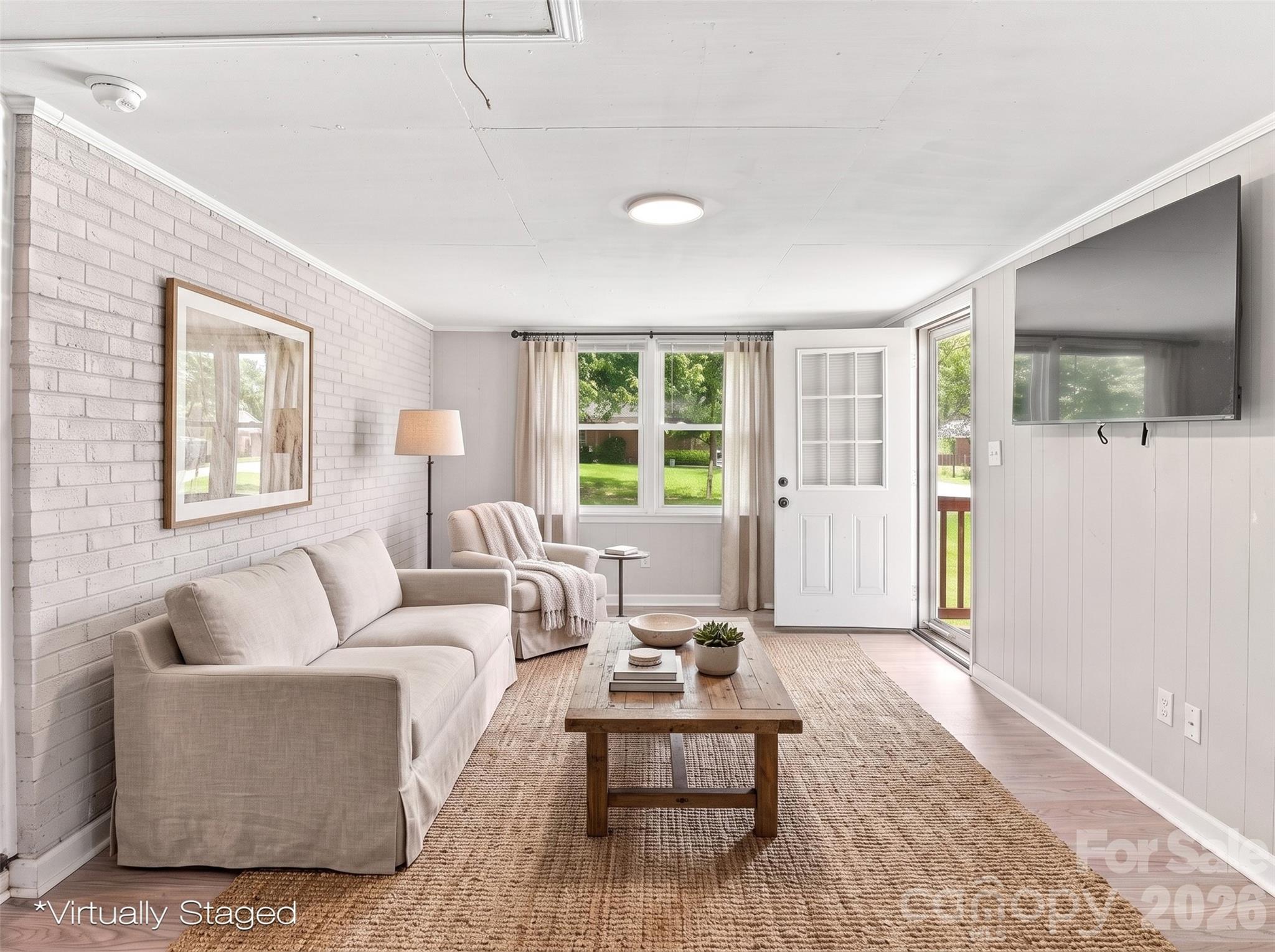209 Azalea Road — Lancaster