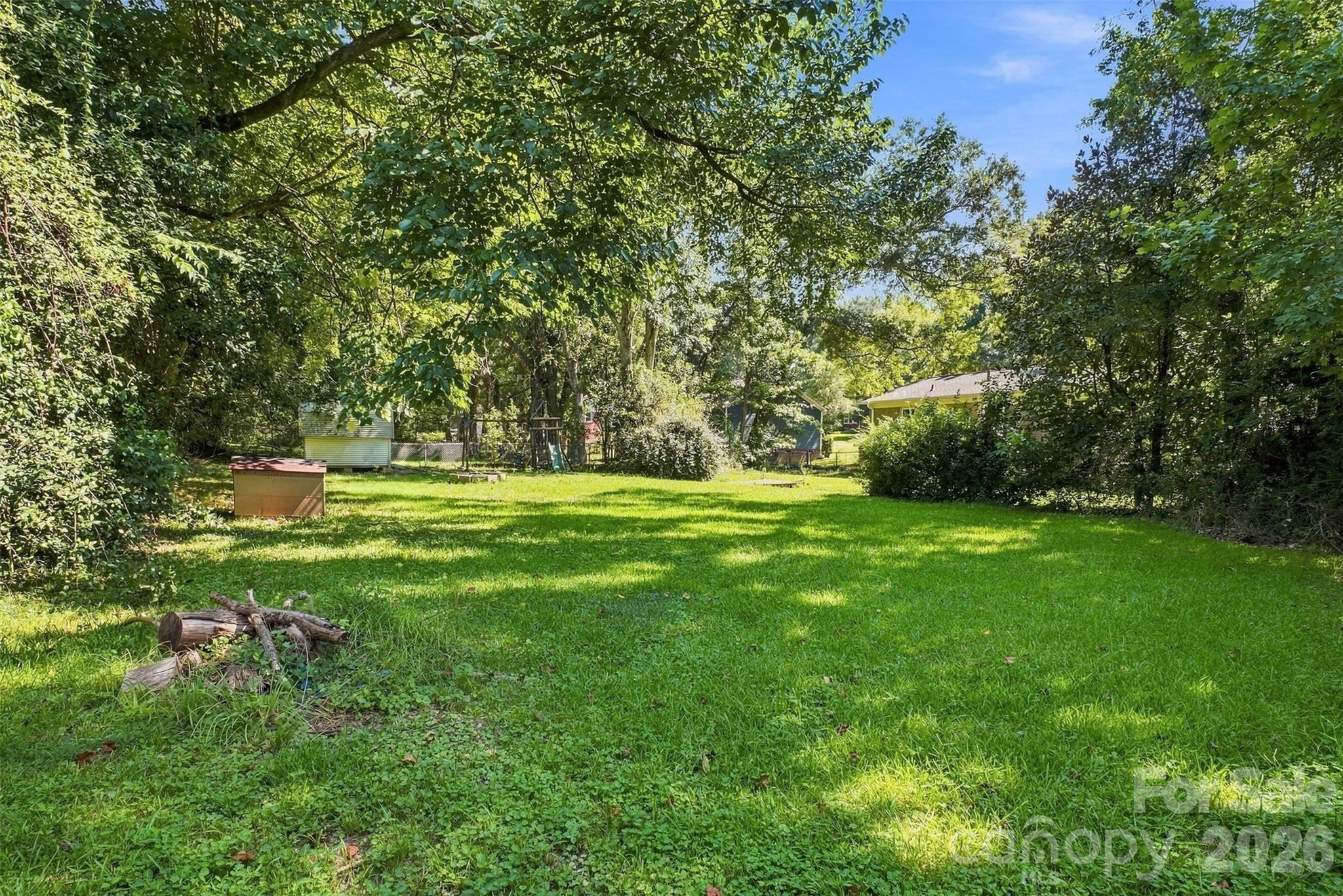 209 Azalea Road — Lancaster