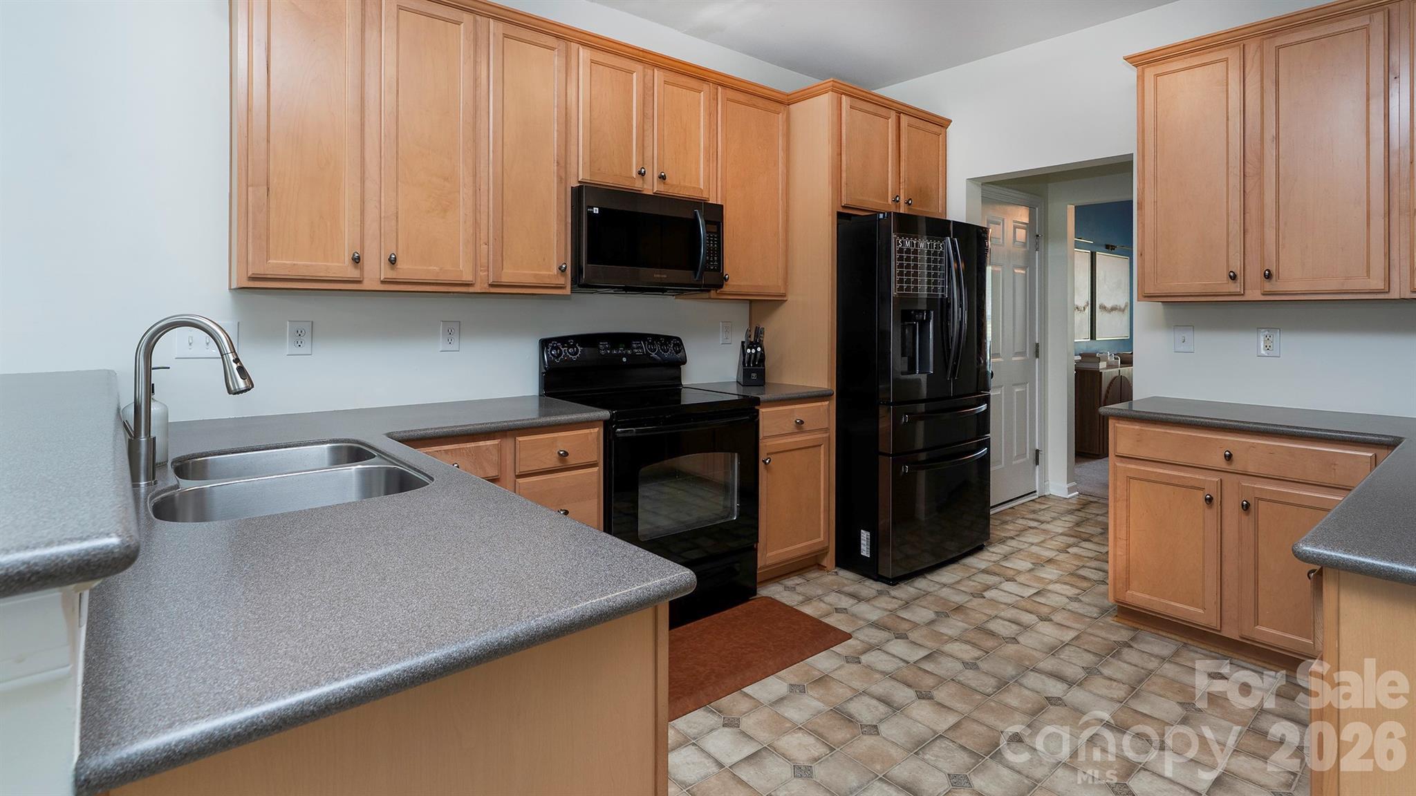 1601 Bay Meadows Avenue NW — Concord