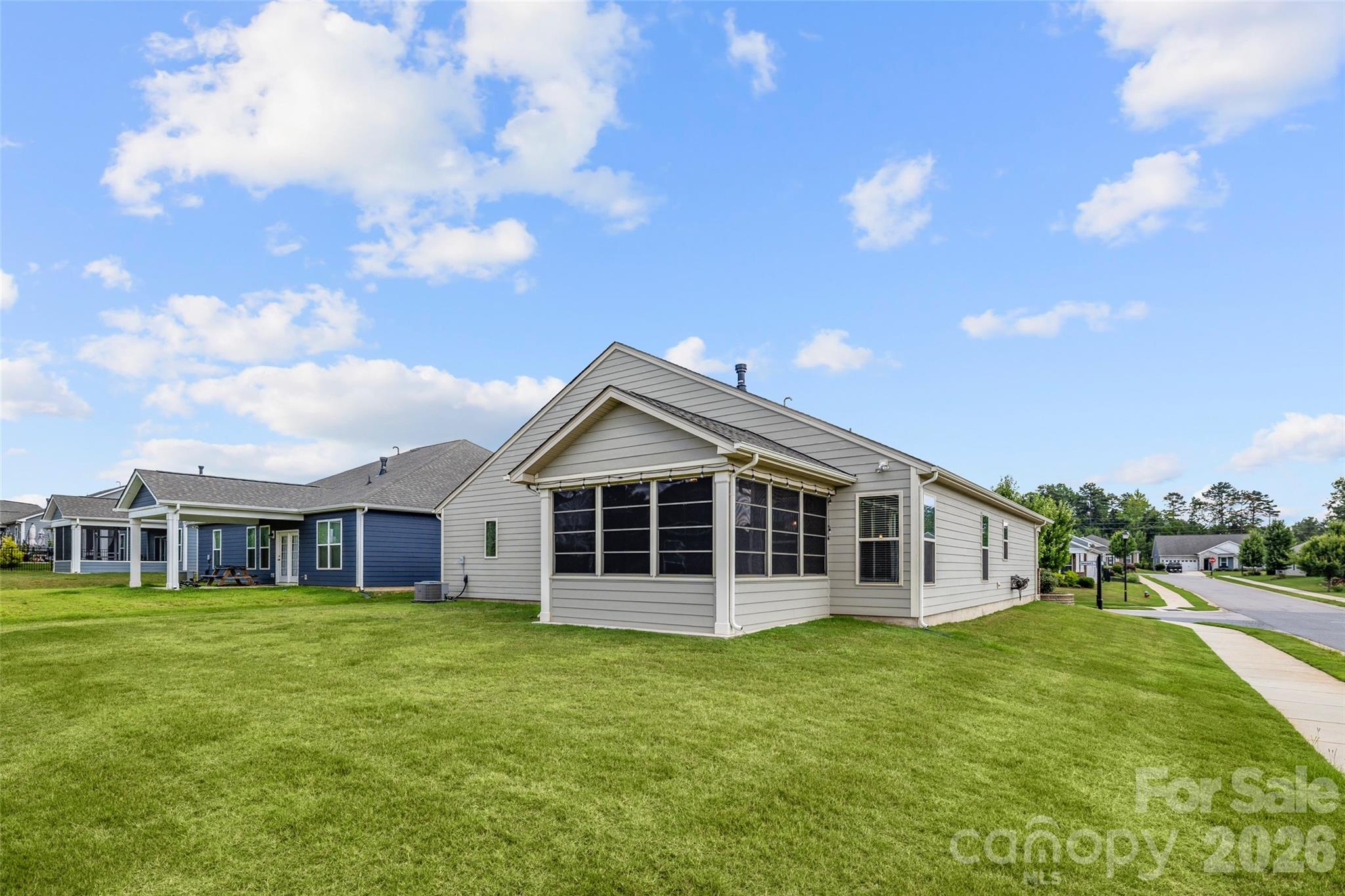 6257 Swanport Road — Lancaster