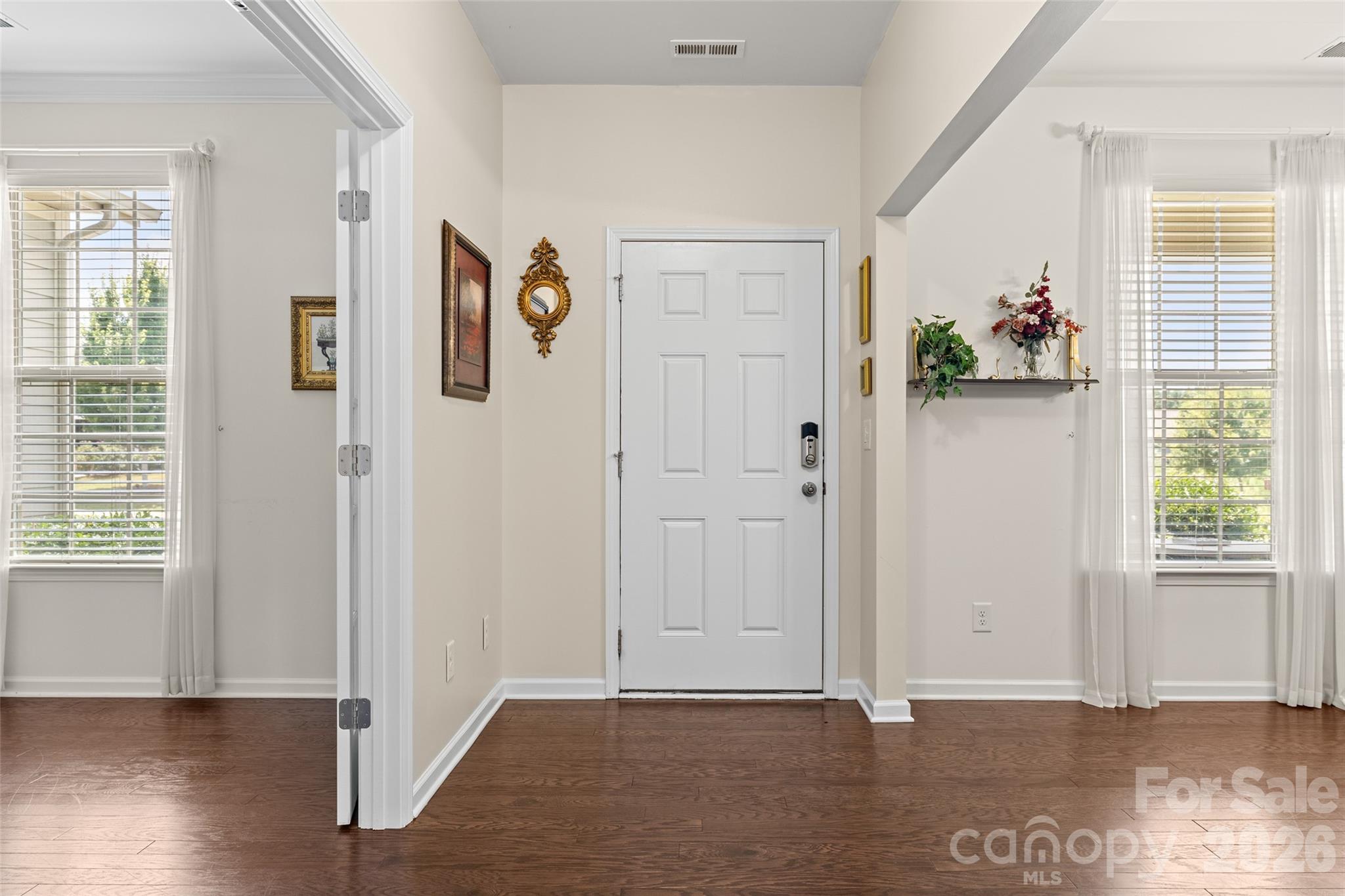 6257 Swanport Road — Lancaster