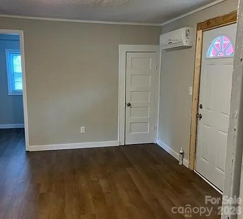 105 N Pugh Street — Lexington