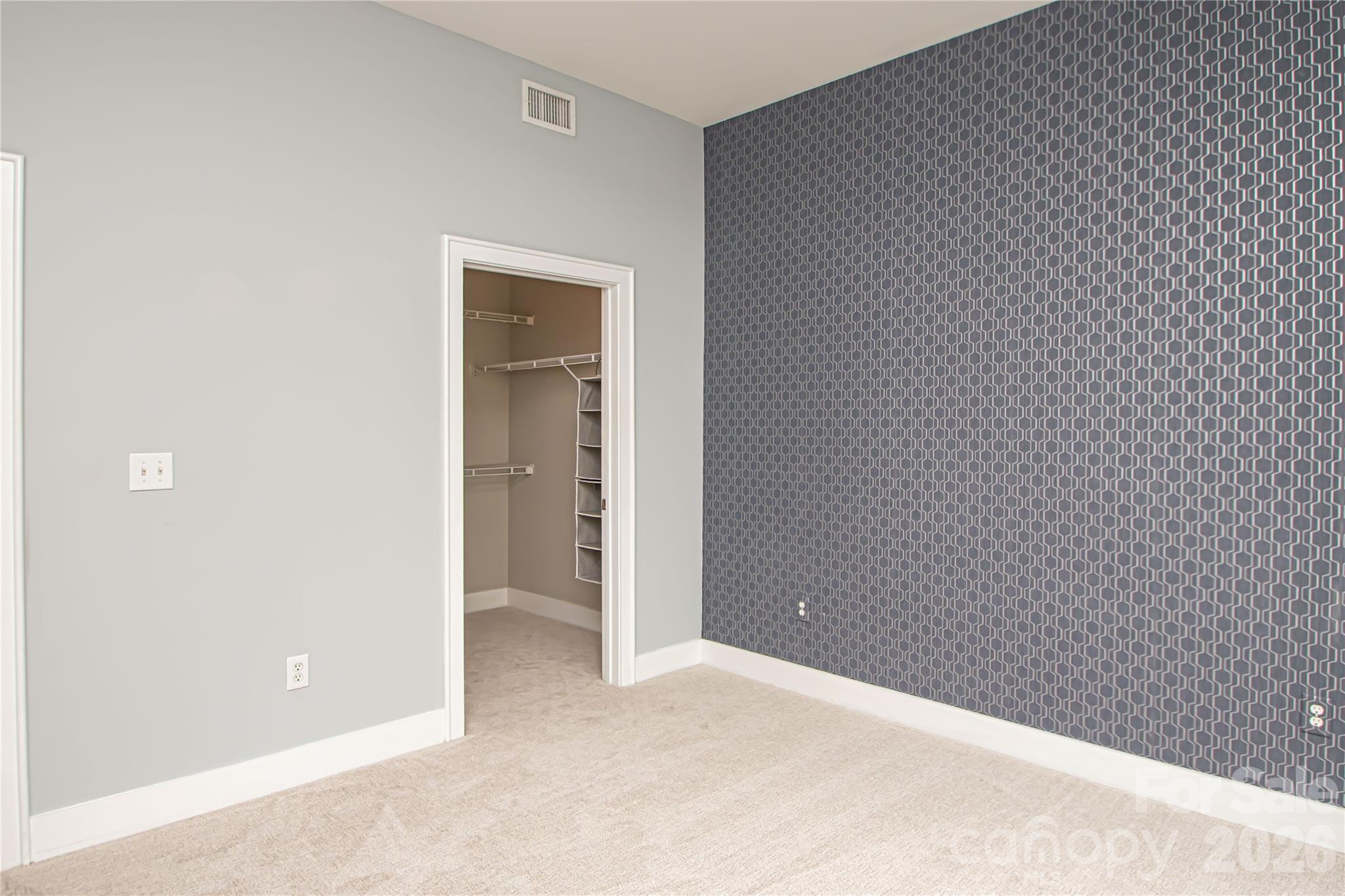 115 E Park Avenue #313 — Charlotte