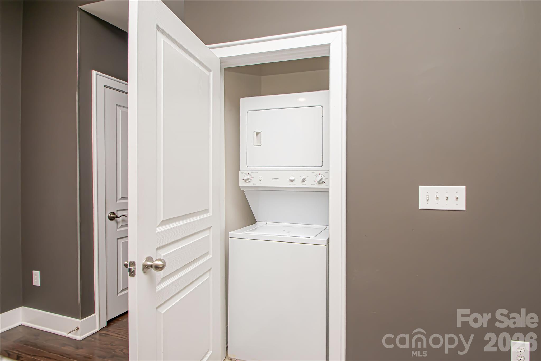 115 E Park Avenue #313 — Charlotte