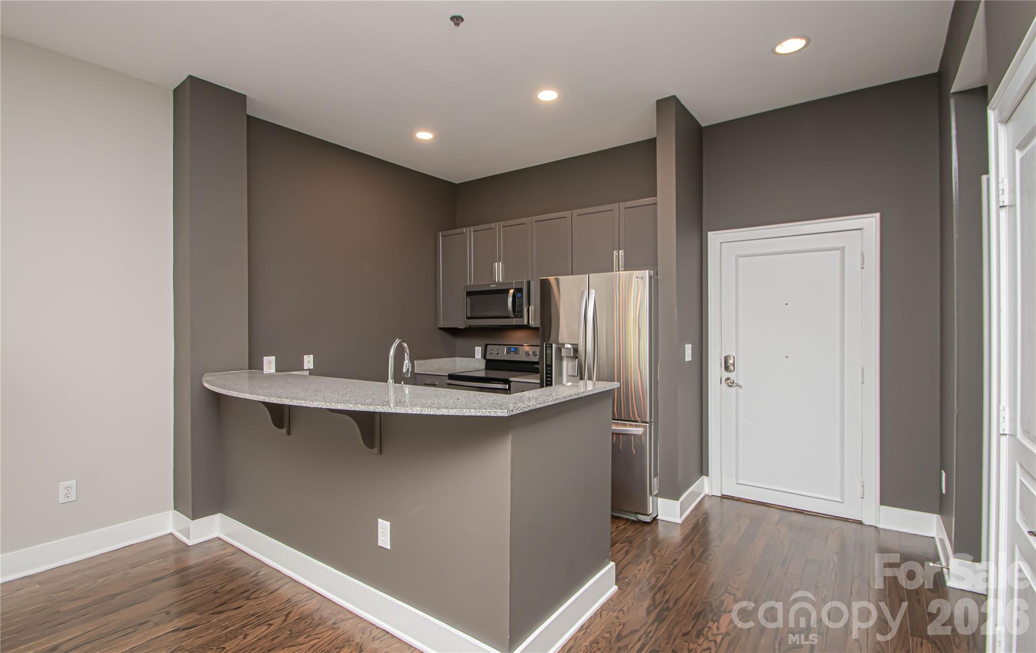115 E Park Avenue #313 — Charlotte