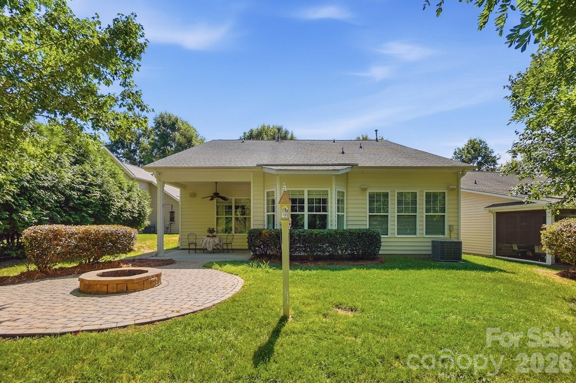 3076 Streamhaven Drive — Fort Mill