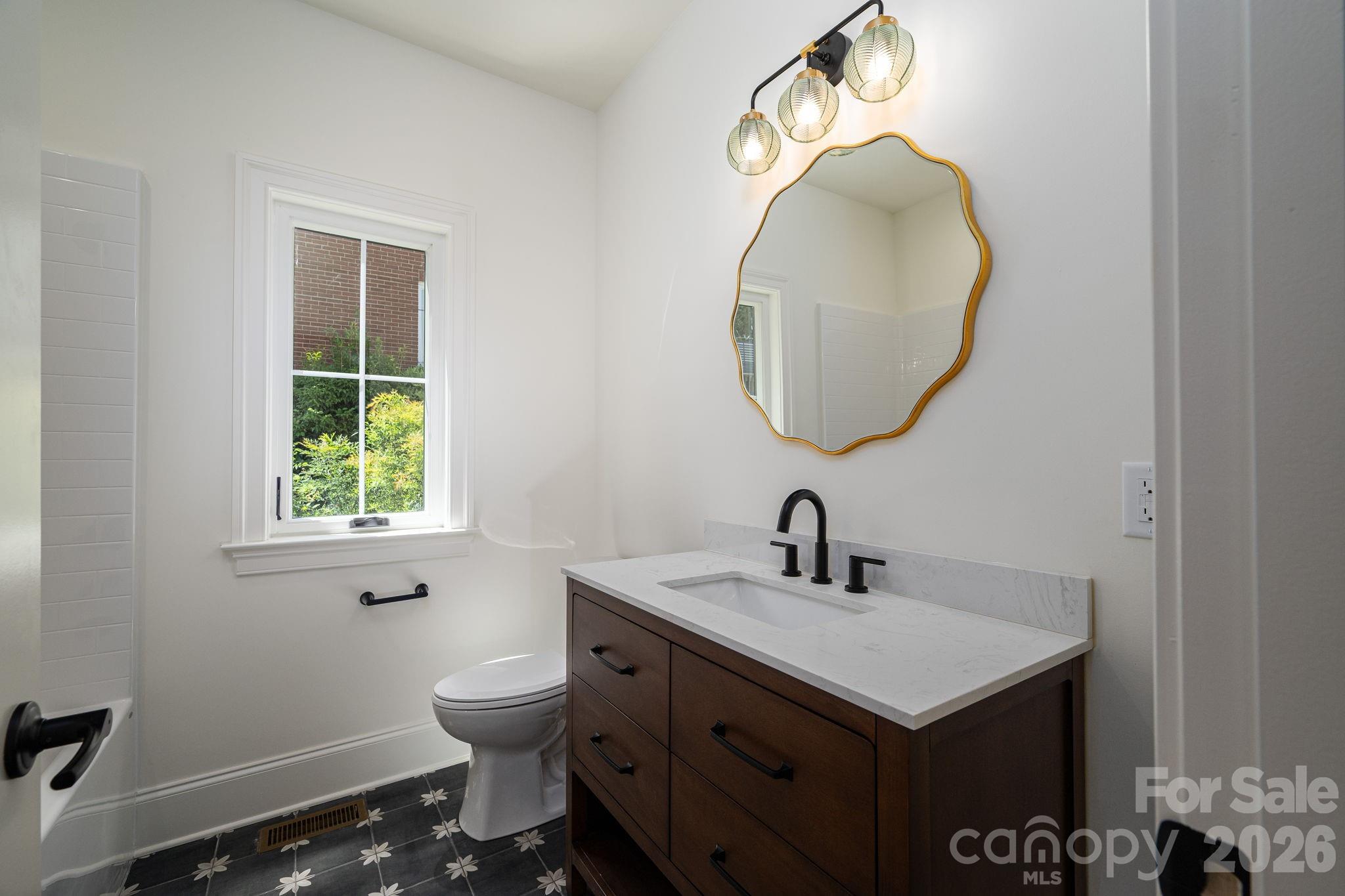 526 N Aspen Street — Lincolnton