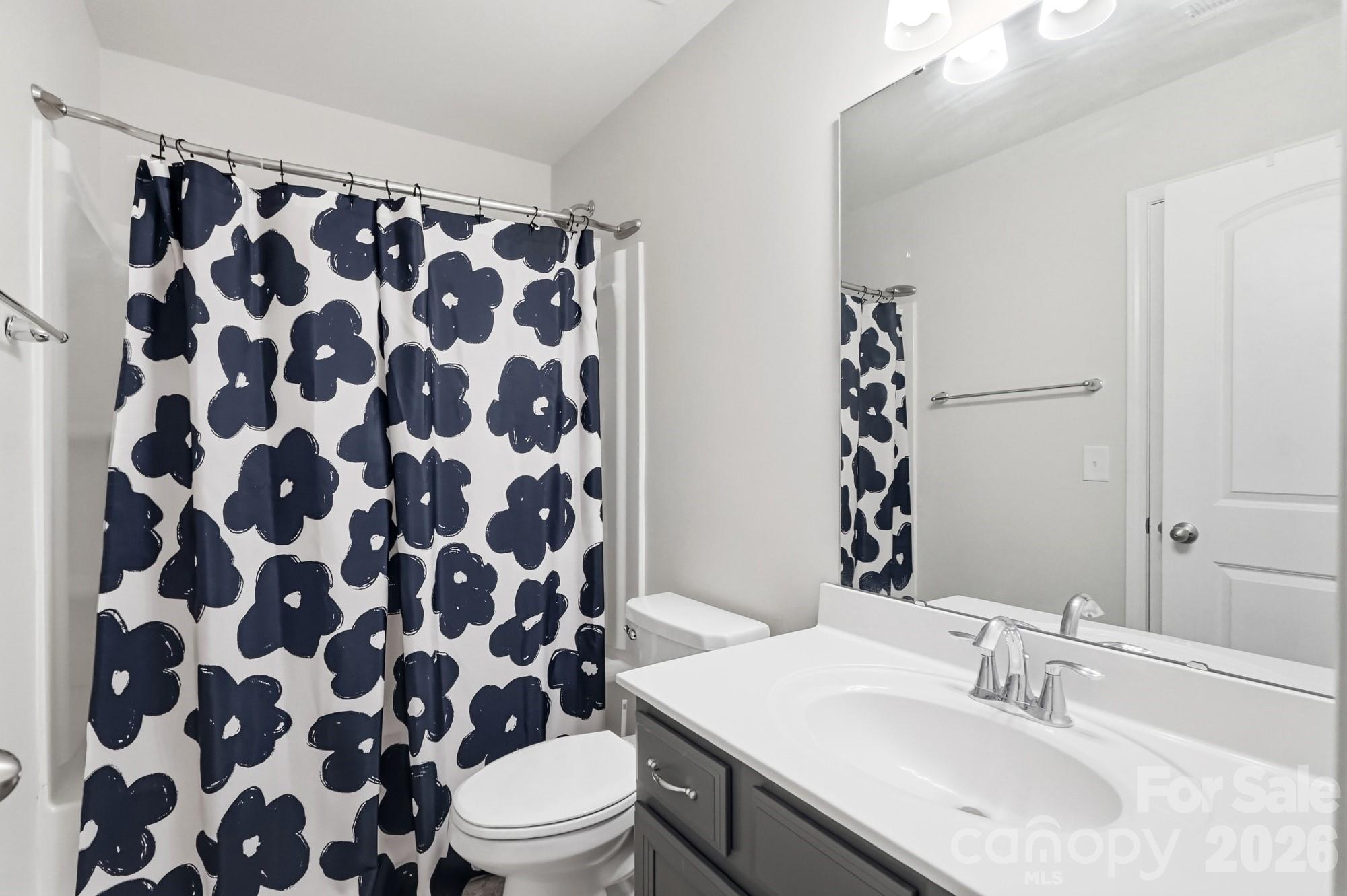 9815 Caledenia Drive — Huntersville
