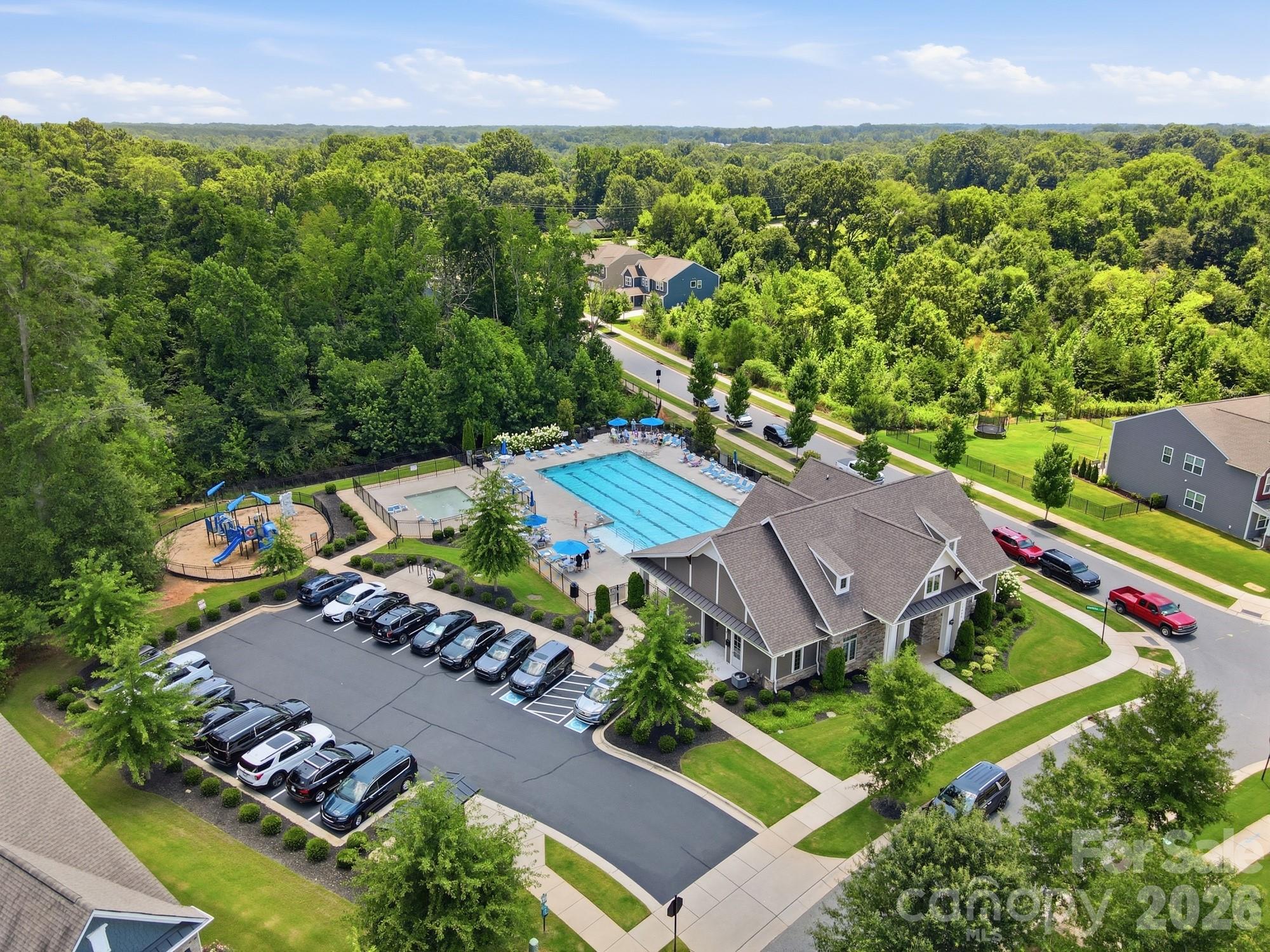 9815 Caledenia Drive — Huntersville