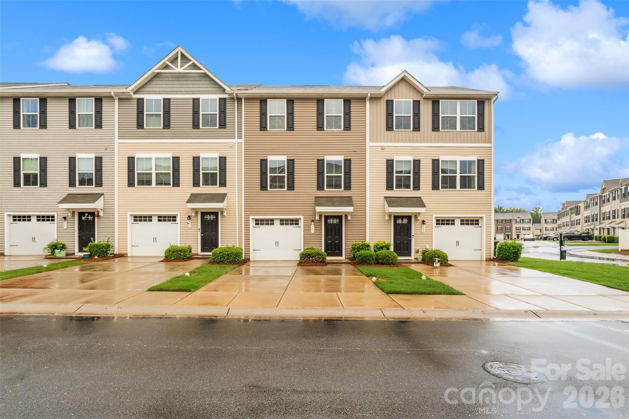 907 Taybyn Road — Fort Mill