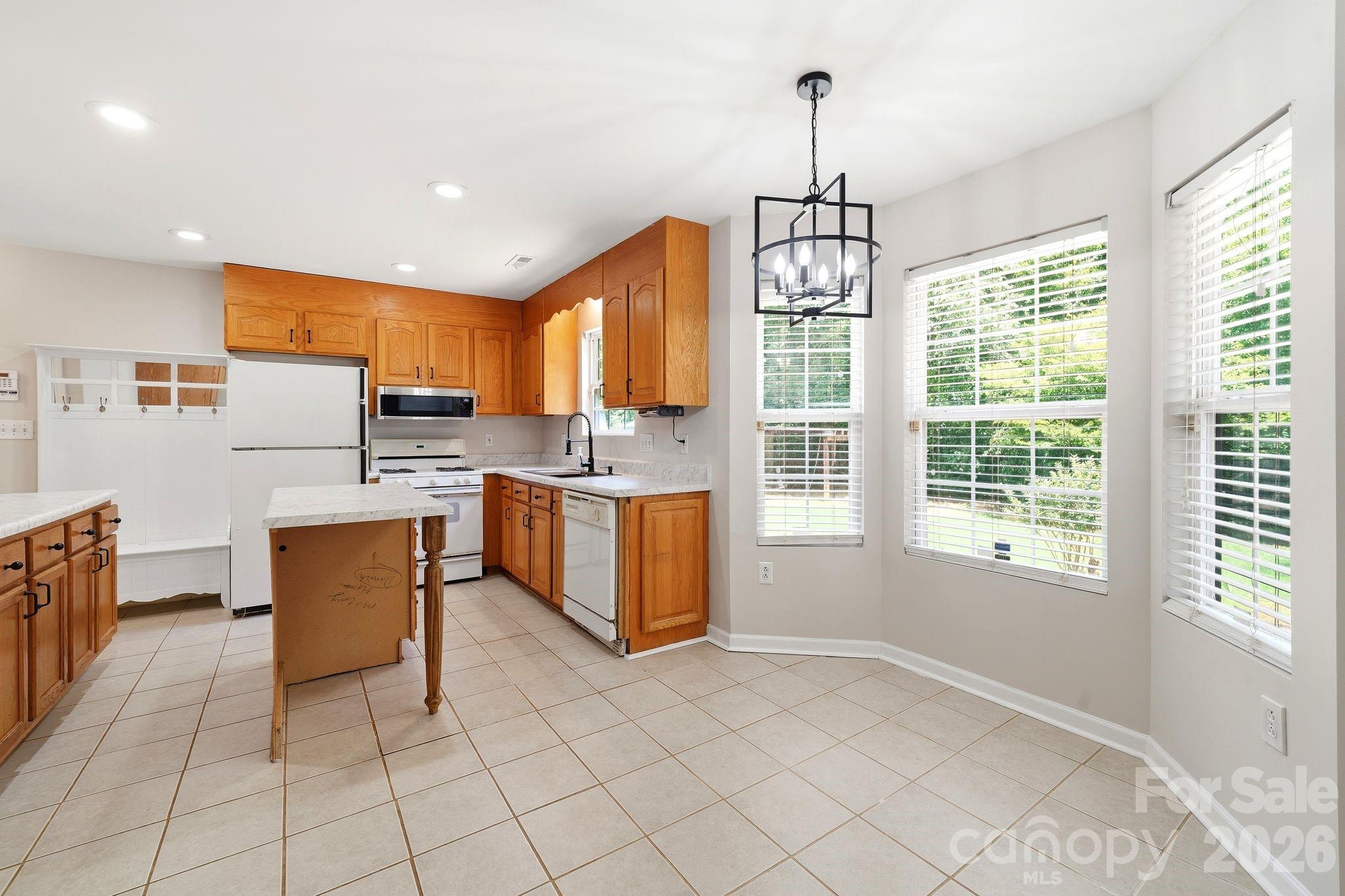 5226 Rockwood Road — Charlotte