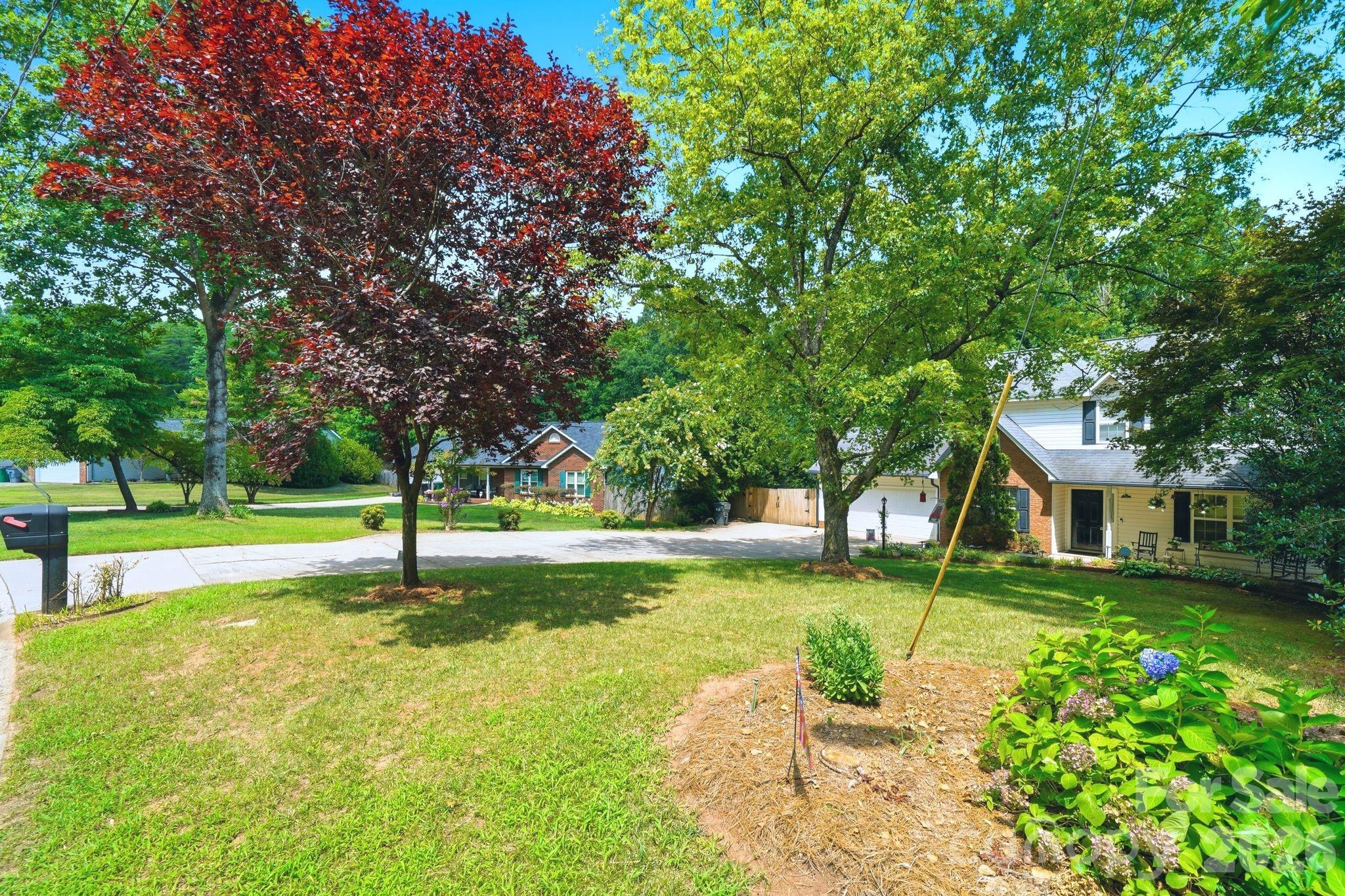 5226 Rockwood Road — Charlotte