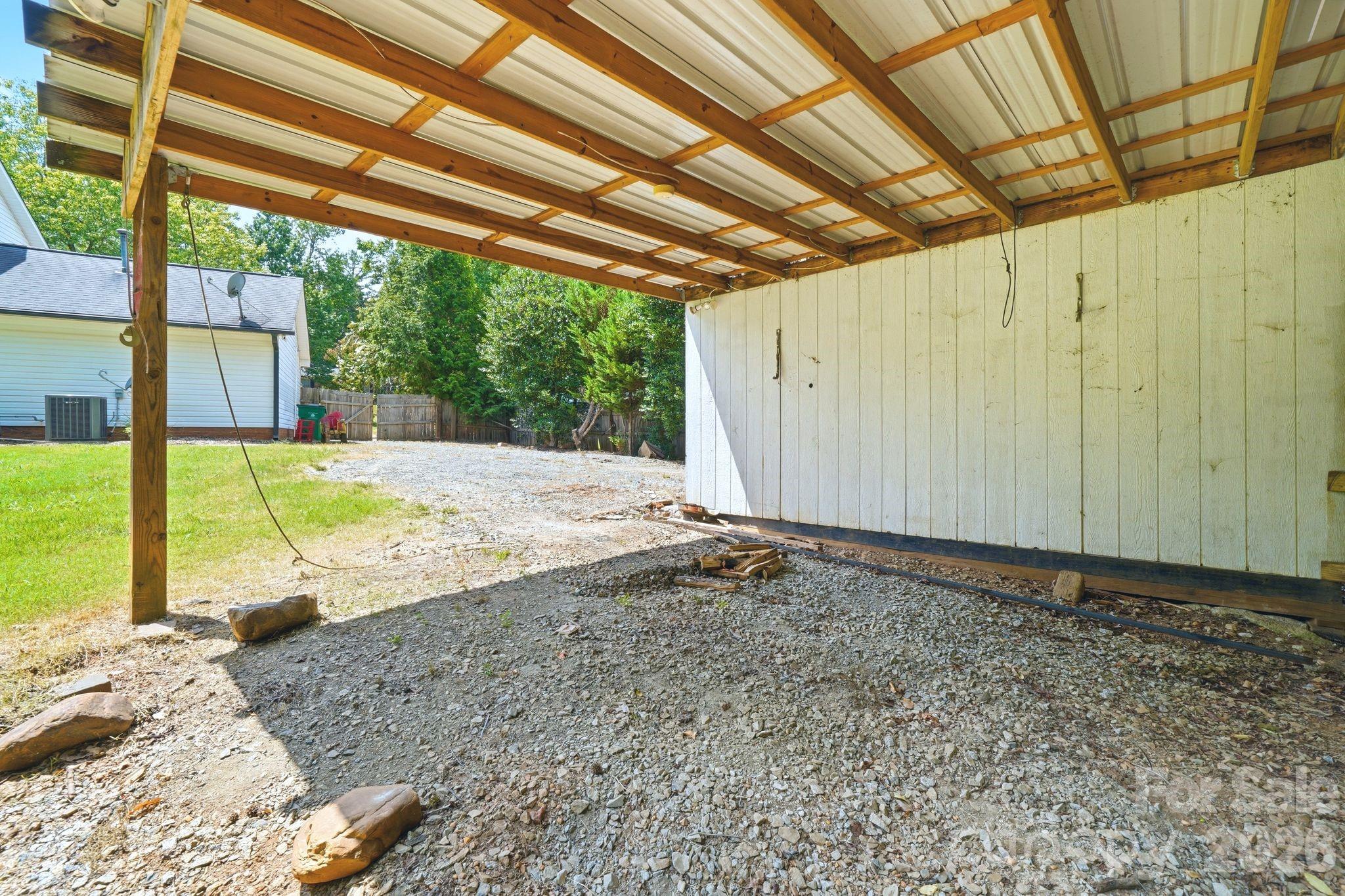 5226 Rockwood Road — Charlotte