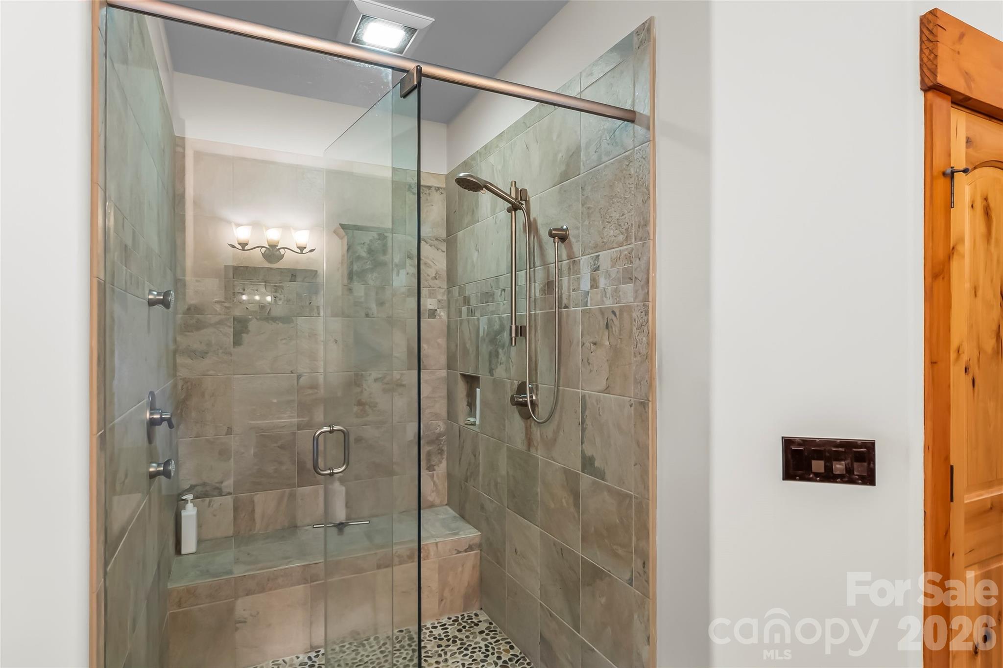 1814 Yellow Fork Trail E — Nebo