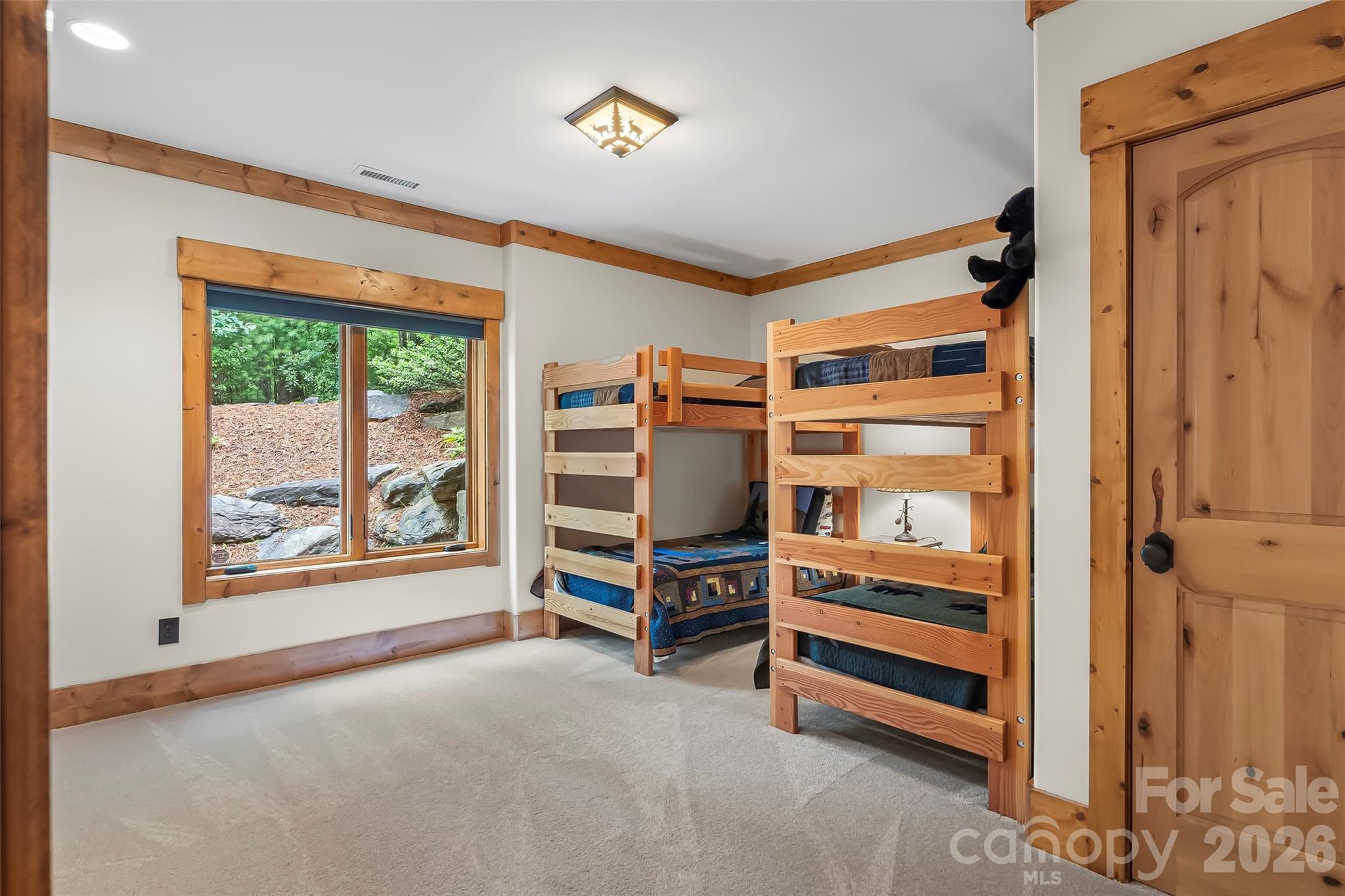1814 Yellow Fork Trail E — Nebo