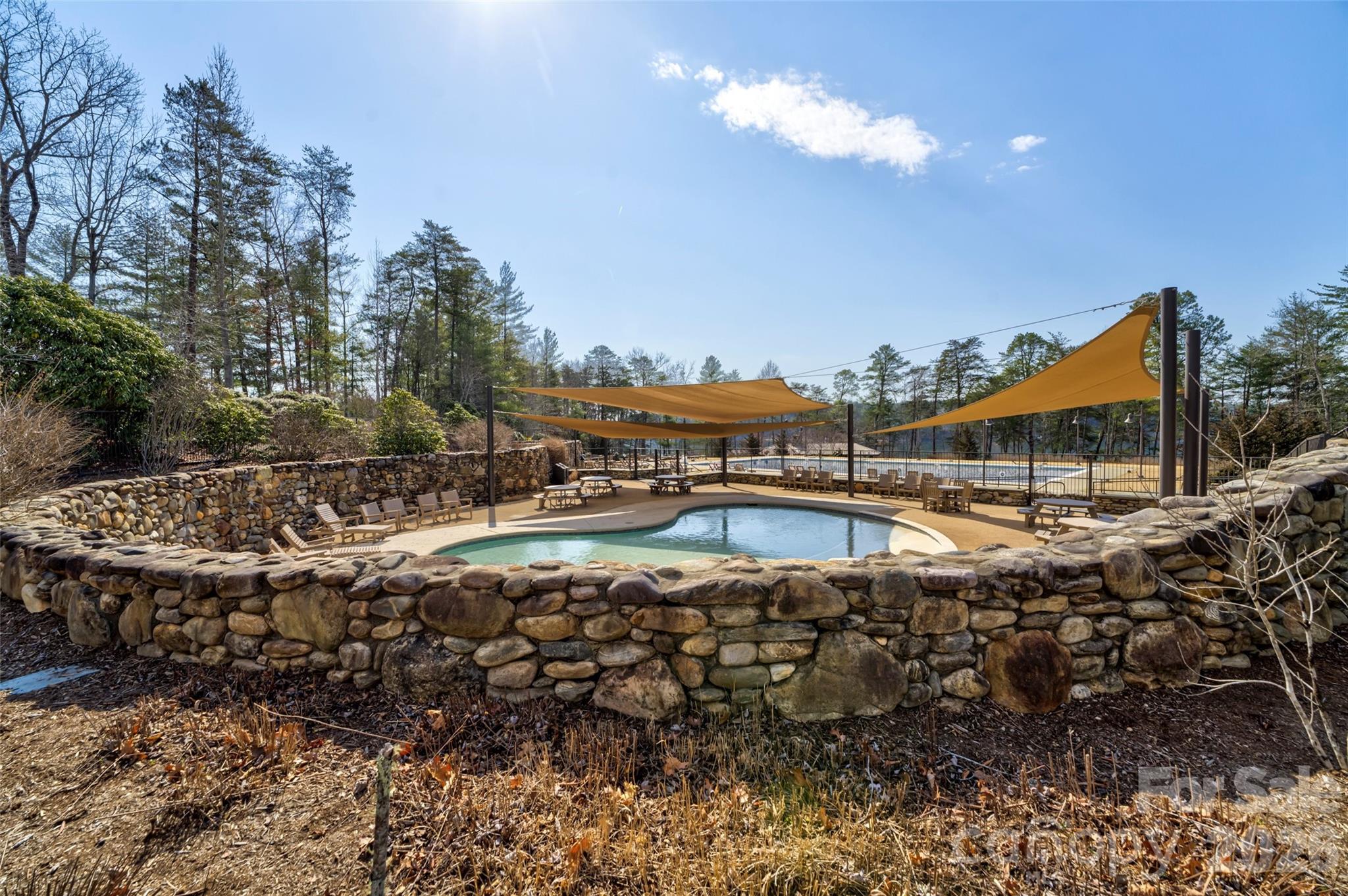 1814 Yellow Fork Trail E — Nebo
