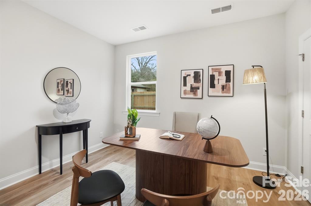 8931 Sharonbrook Drive — Charlotte
