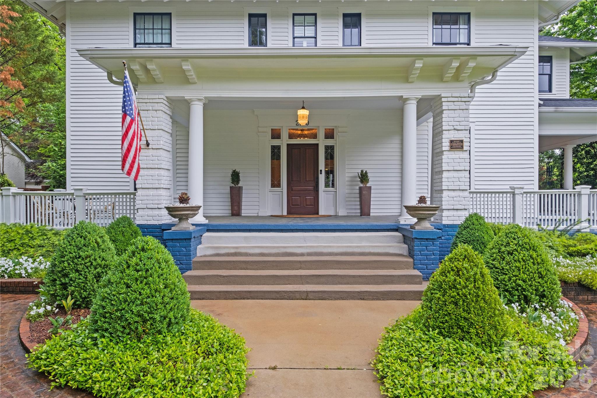 2100 The Plaza Road — Charlotte