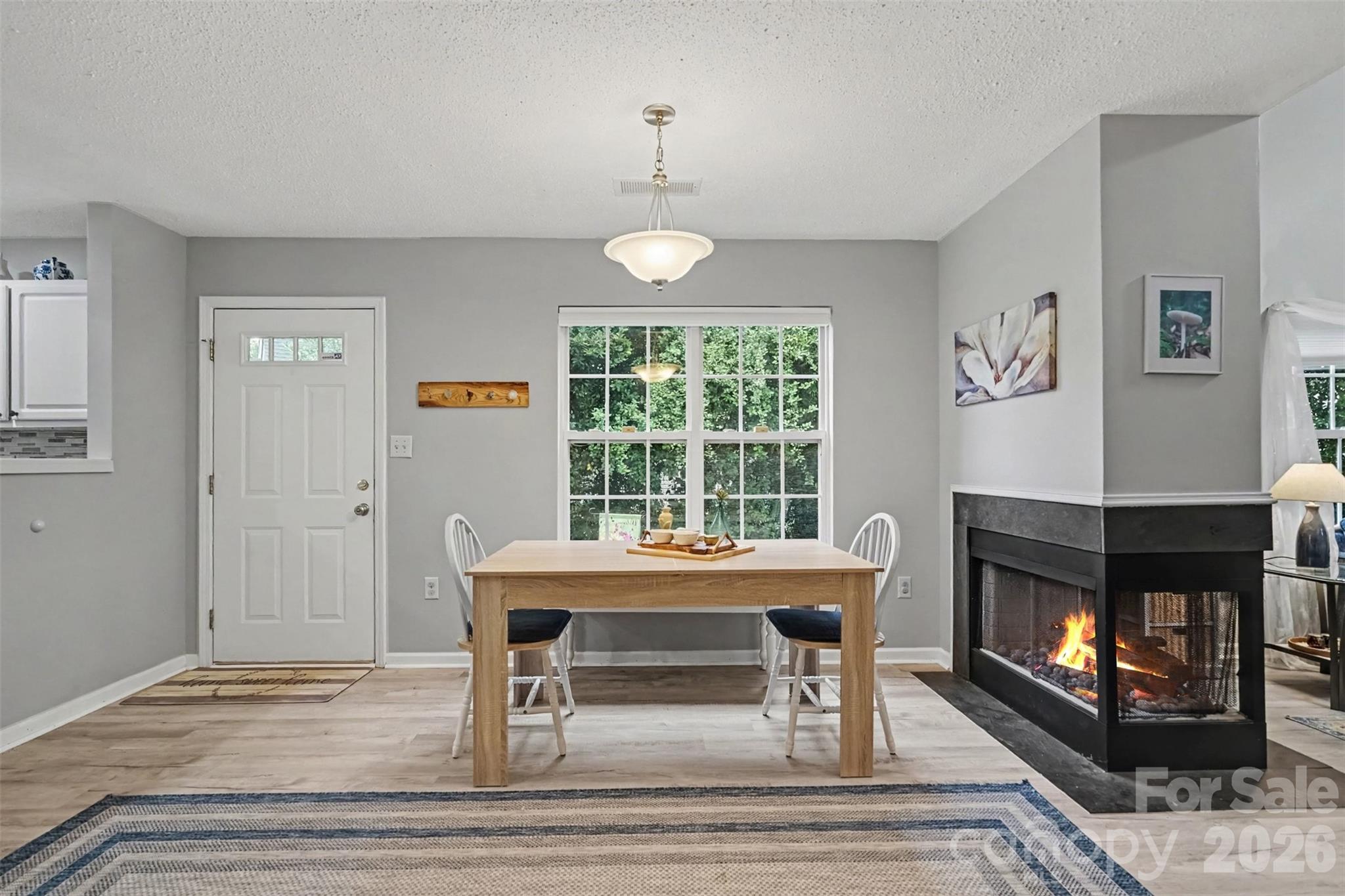 927 Sparrows Nest Lane — Charlotte