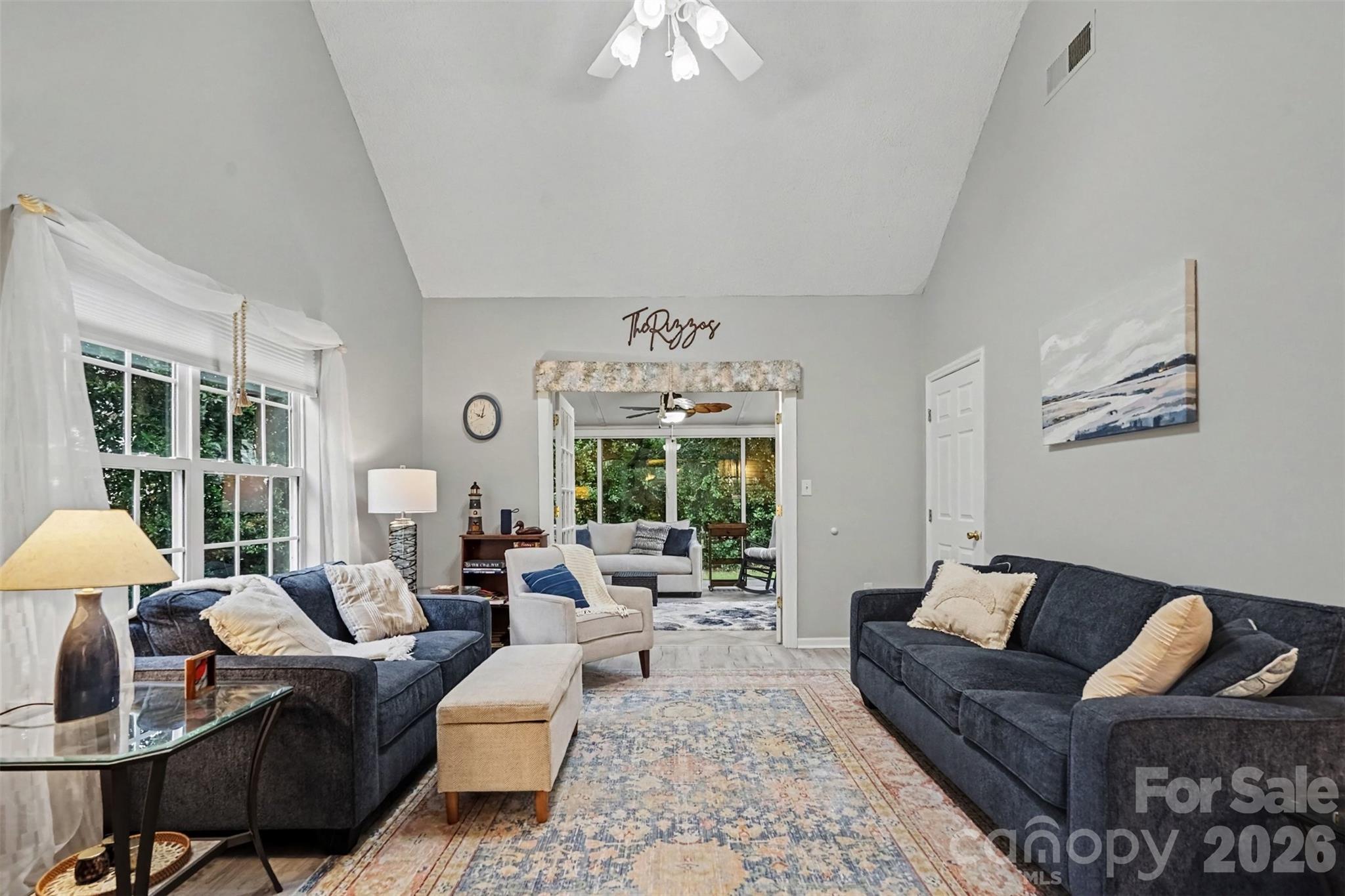 927 Sparrows Nest Lane — Charlotte