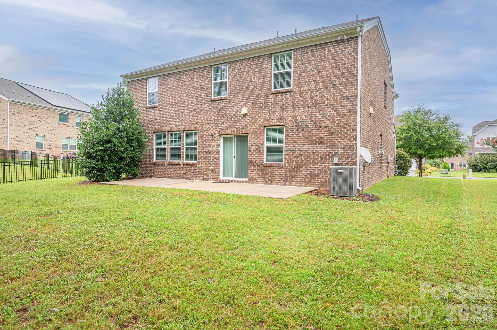 3404 Donnington Way #94 — Gastonia