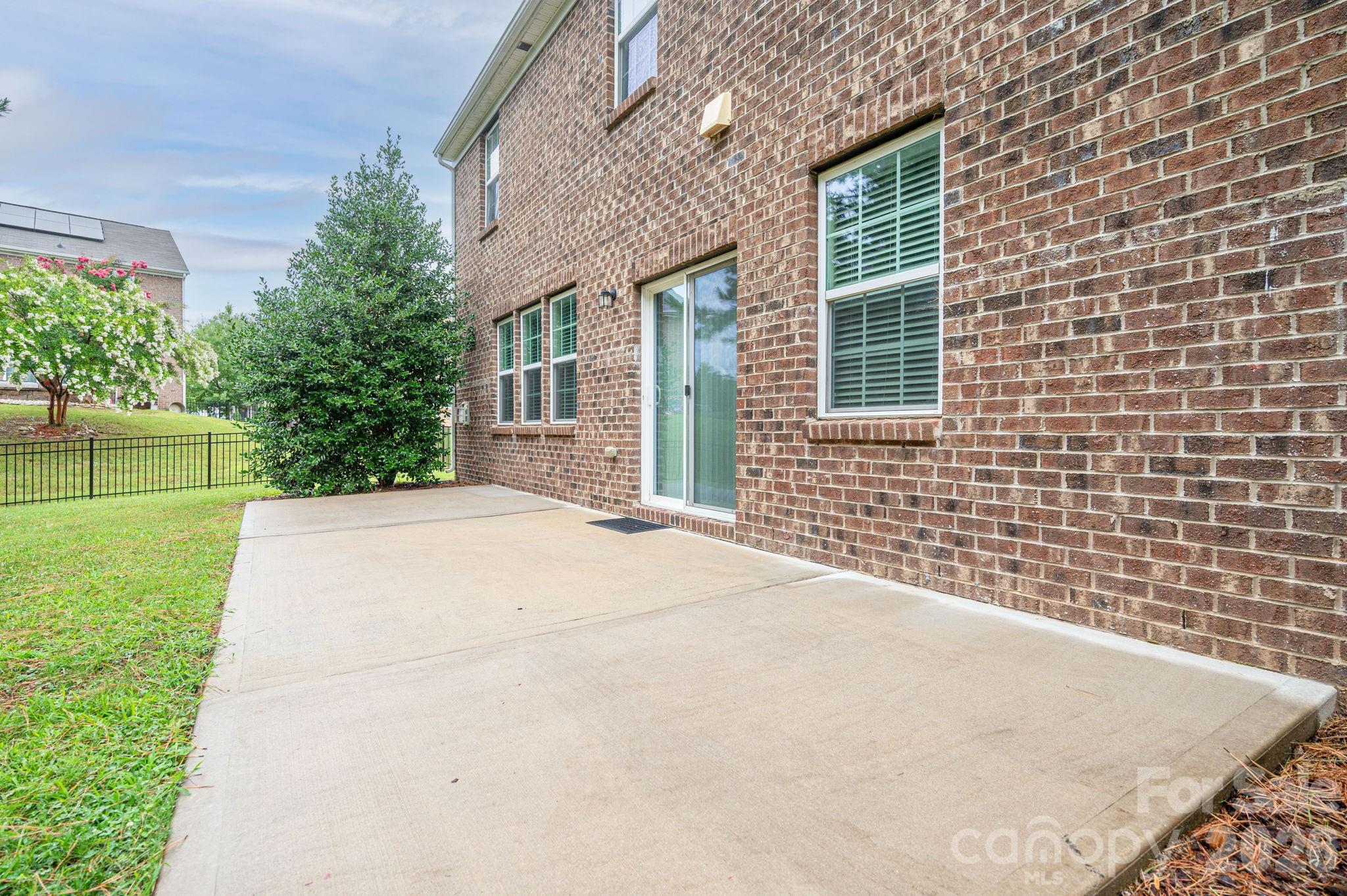 3404 Donnington Way #94 — Gastonia