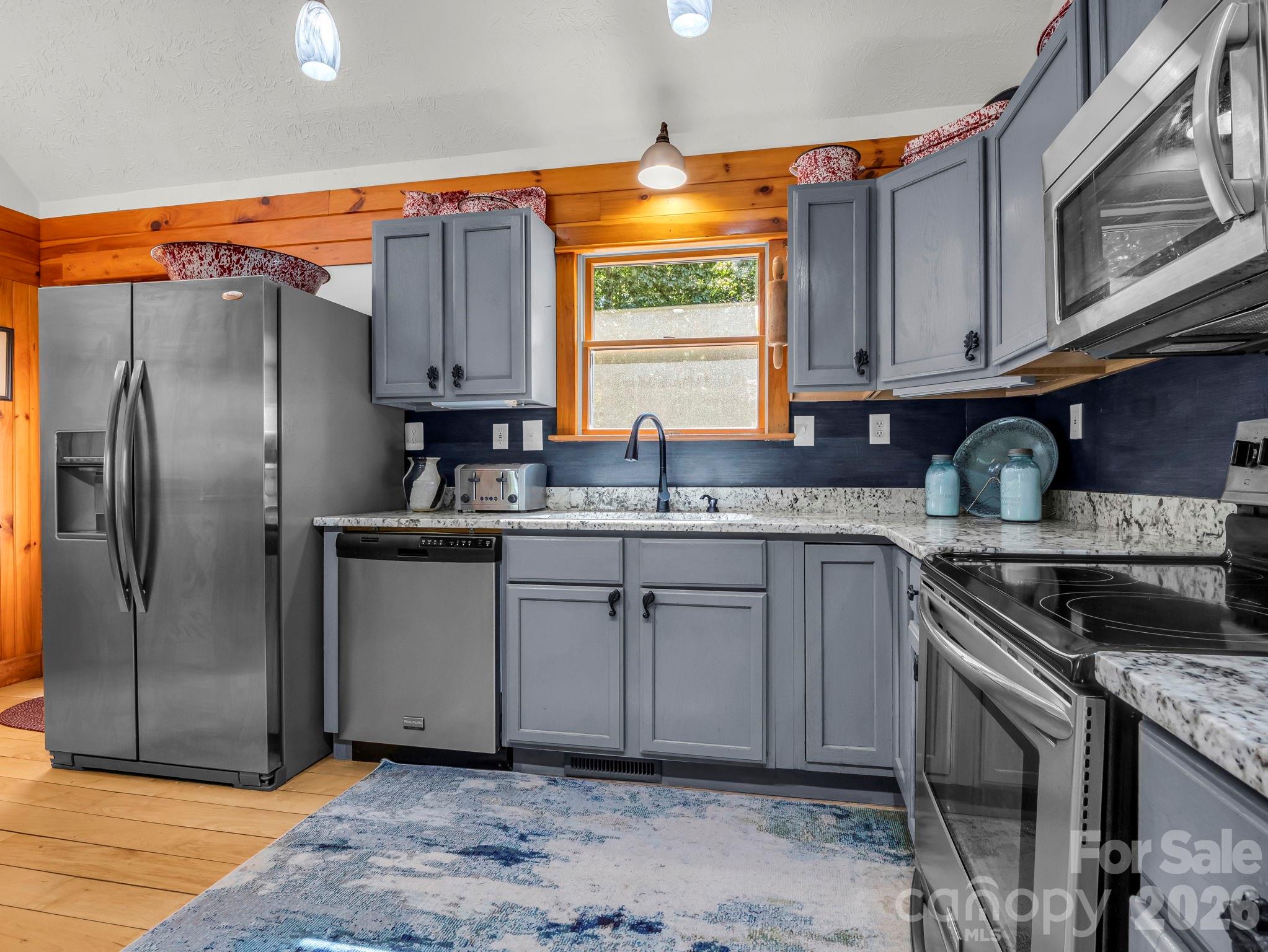 382 First Broad Drive — Bostic