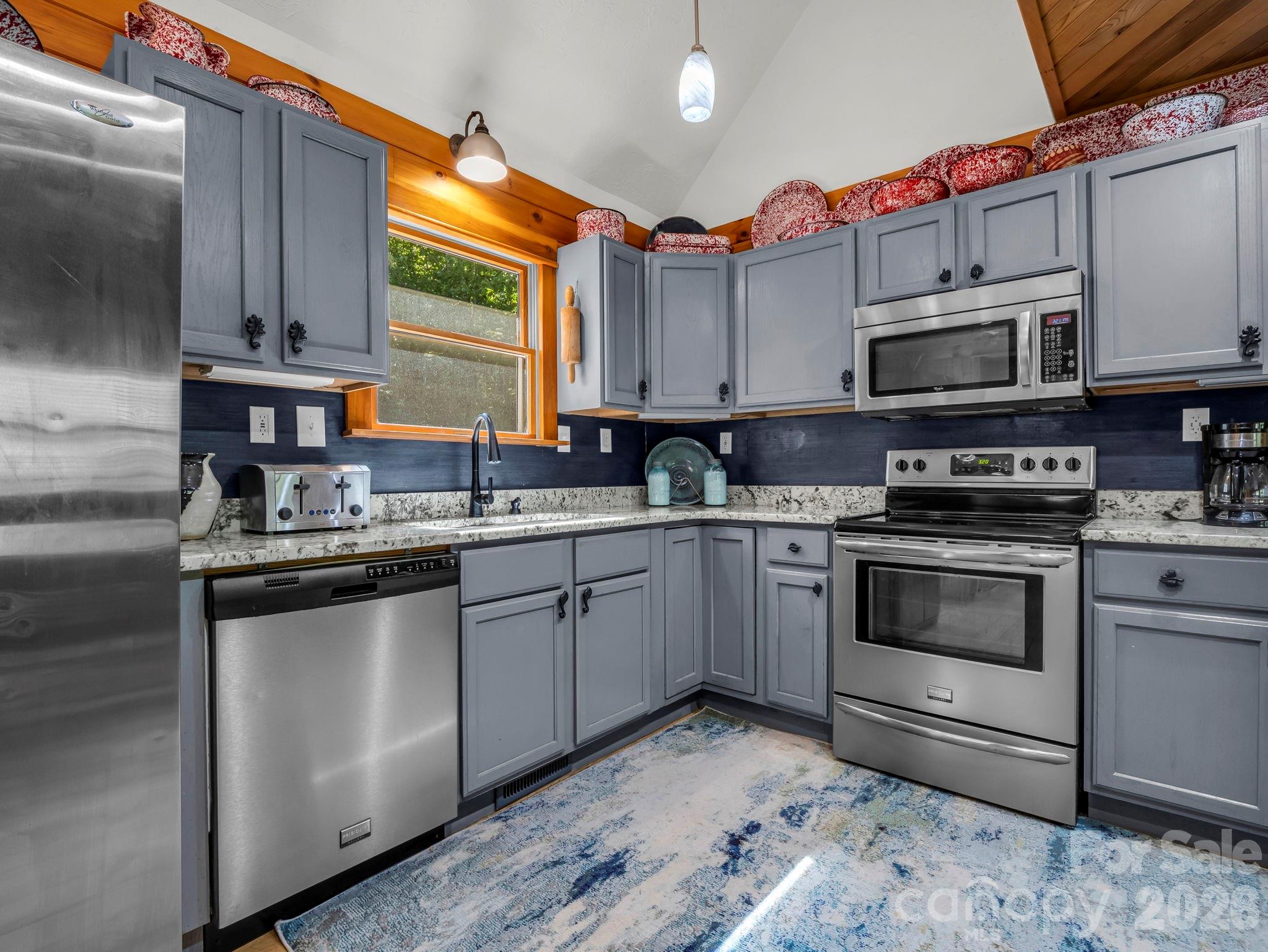 382 First Broad Drive — Bostic