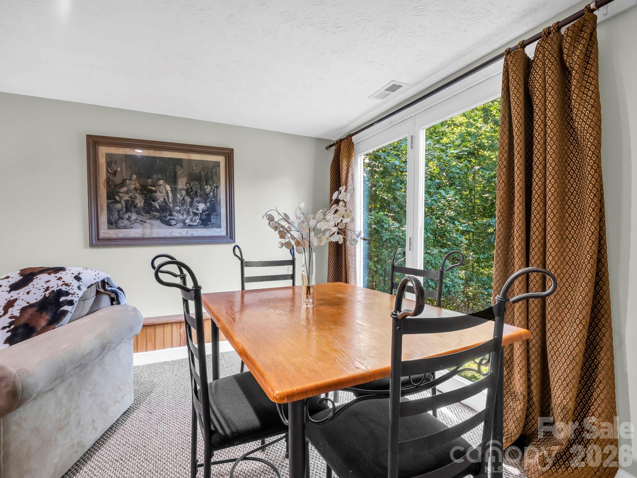 382 First Broad Drive — Bostic