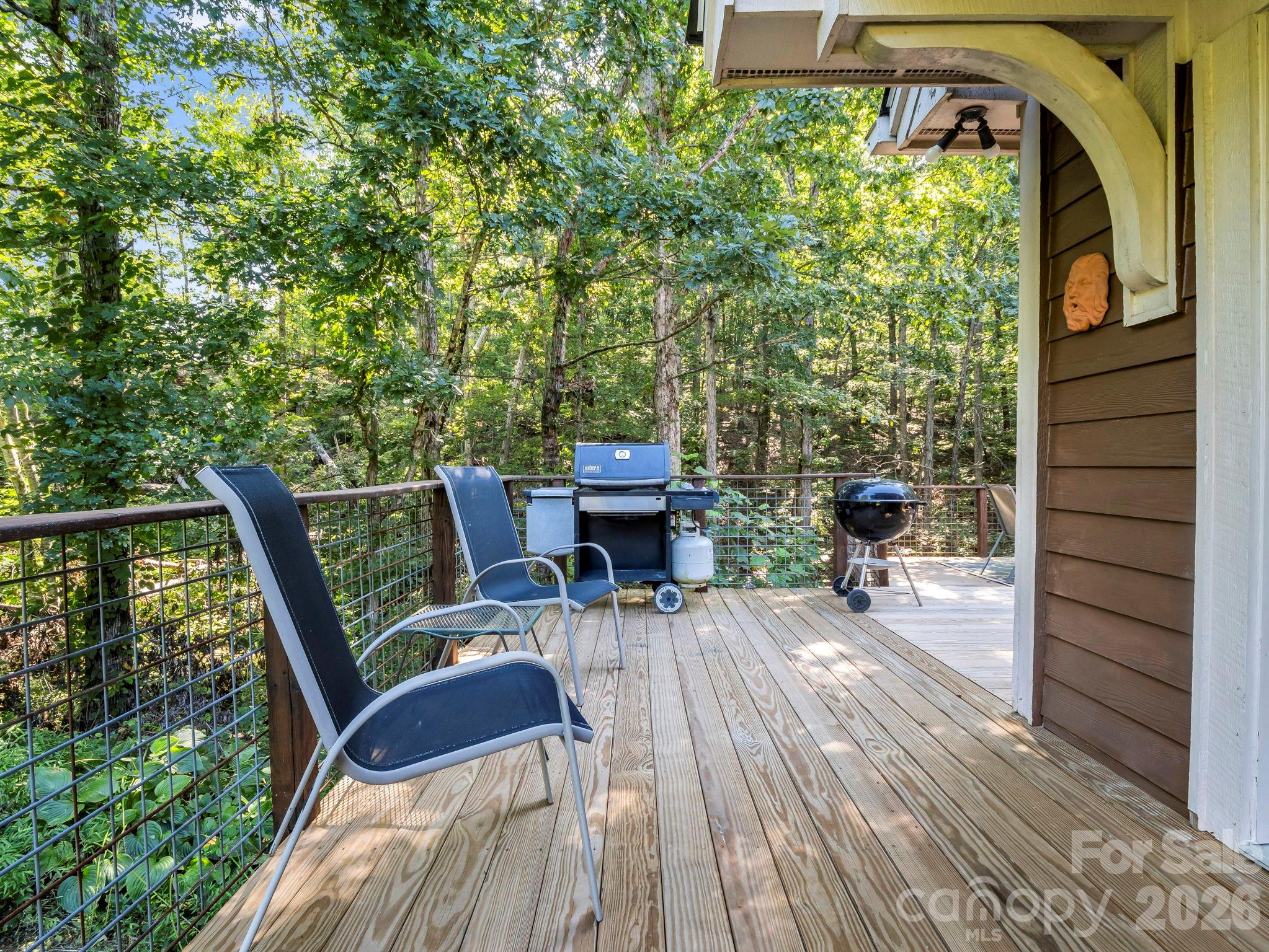 382 First Broad Drive — Bostic