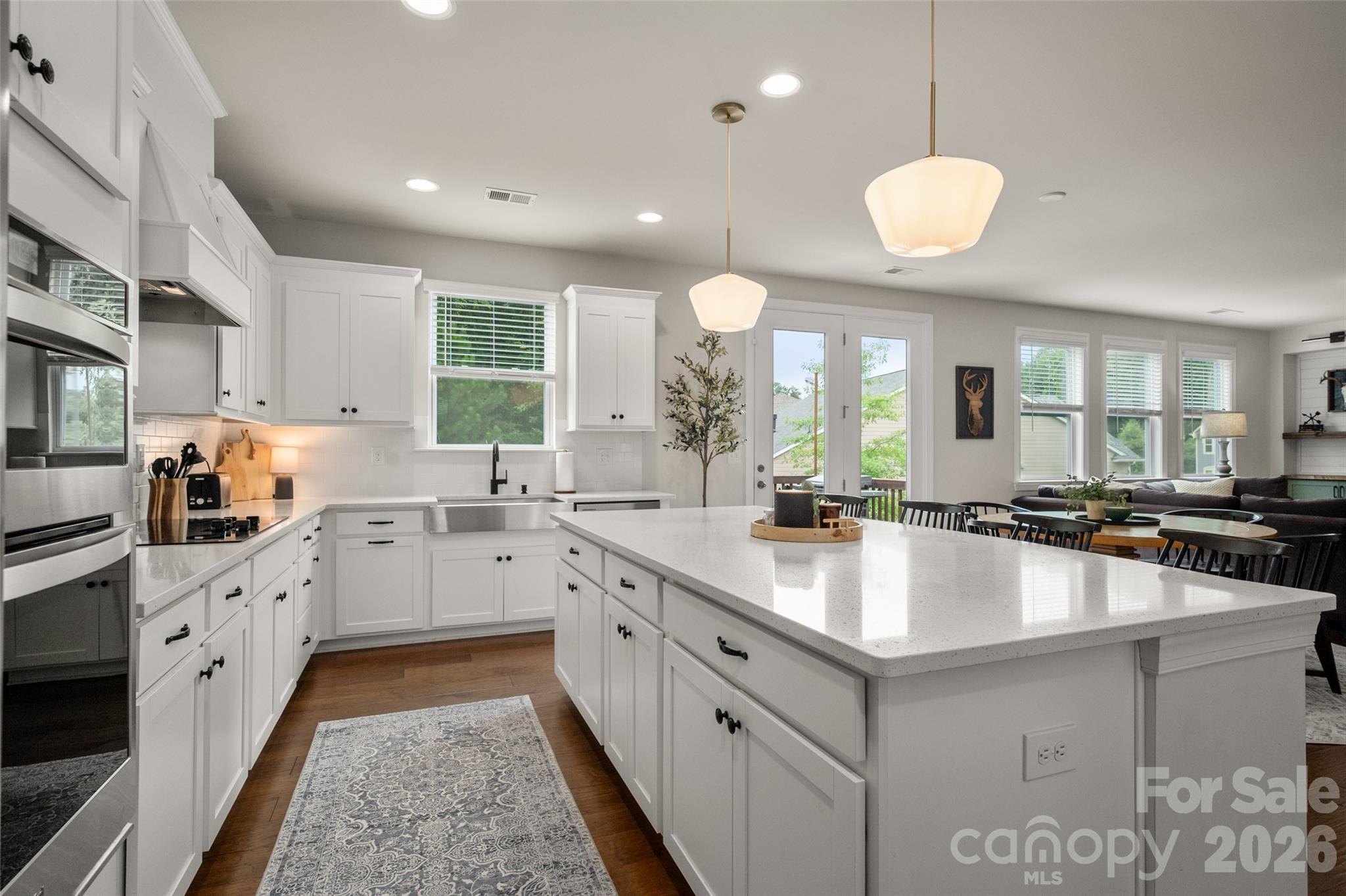 438 Sandbar Point — Clover