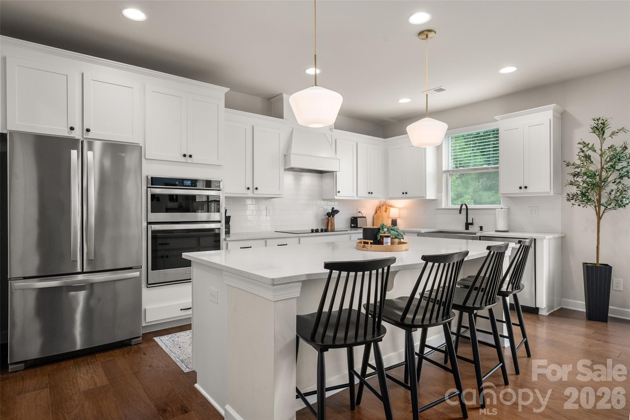 438 Sandbar Point — Clover