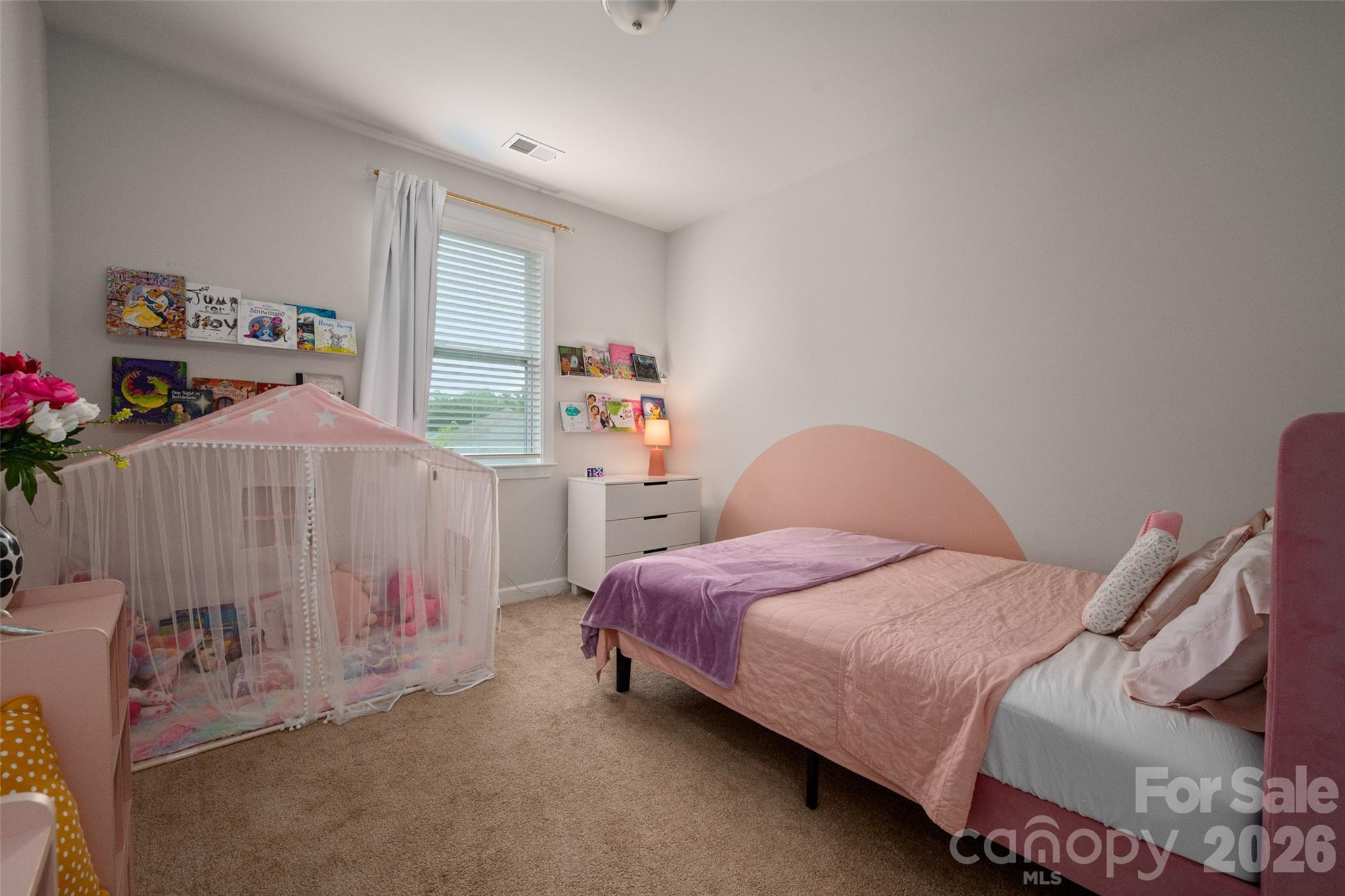 438 Sandbar Point — Clover