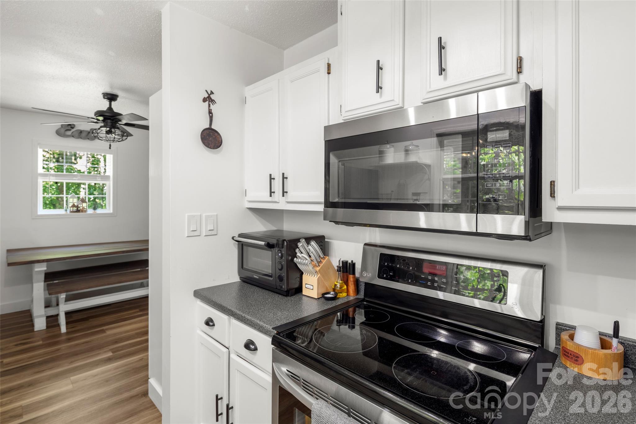 354 Boulder View Drive — Flat Rock