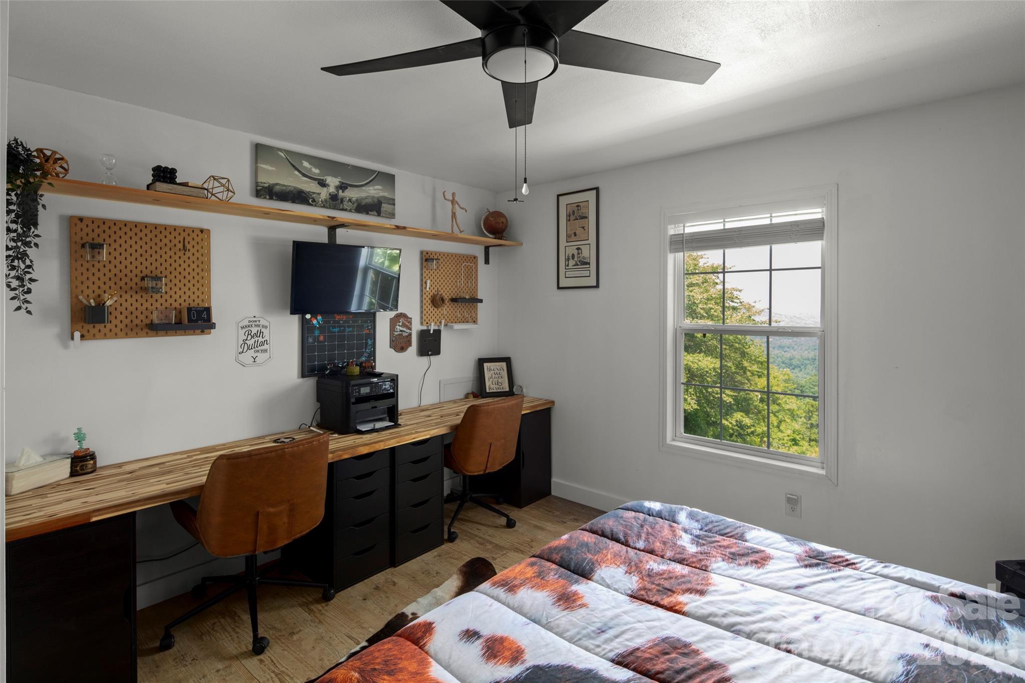 354 Boulder View Drive — Flat Rock