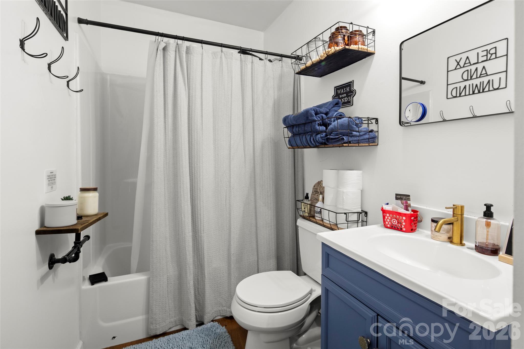 354 Boulder View Drive — Flat Rock