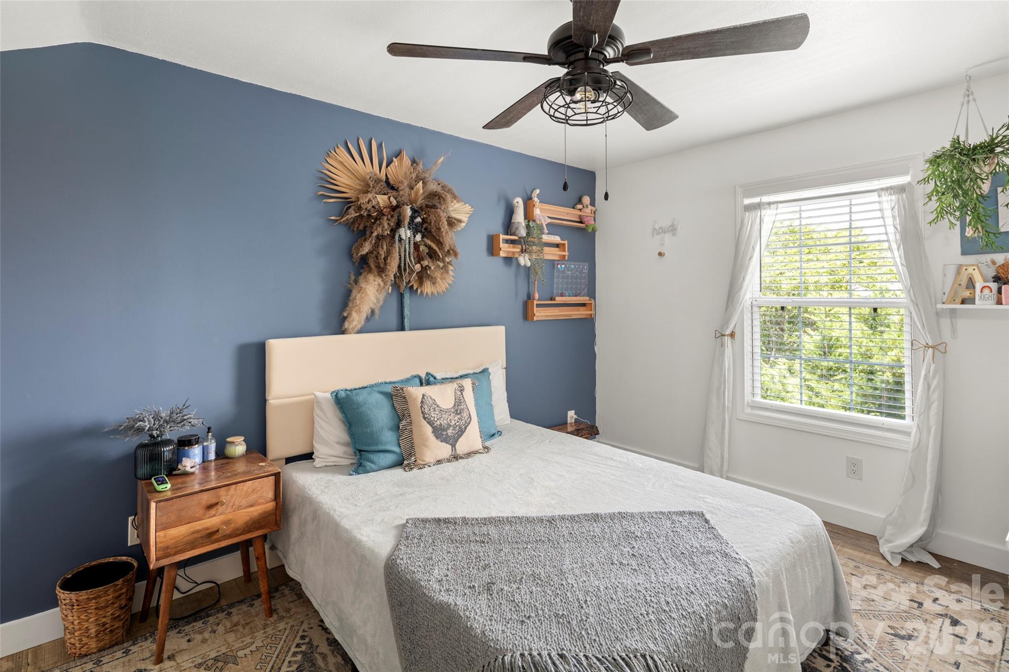 354 Boulder View Drive — Flat Rock