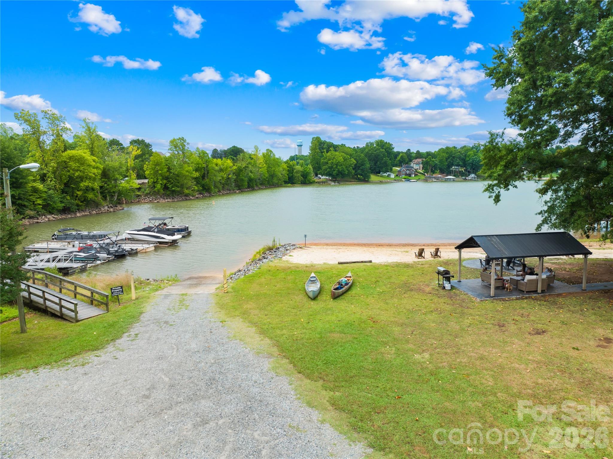 115 S Gibbs Road — Mooresville