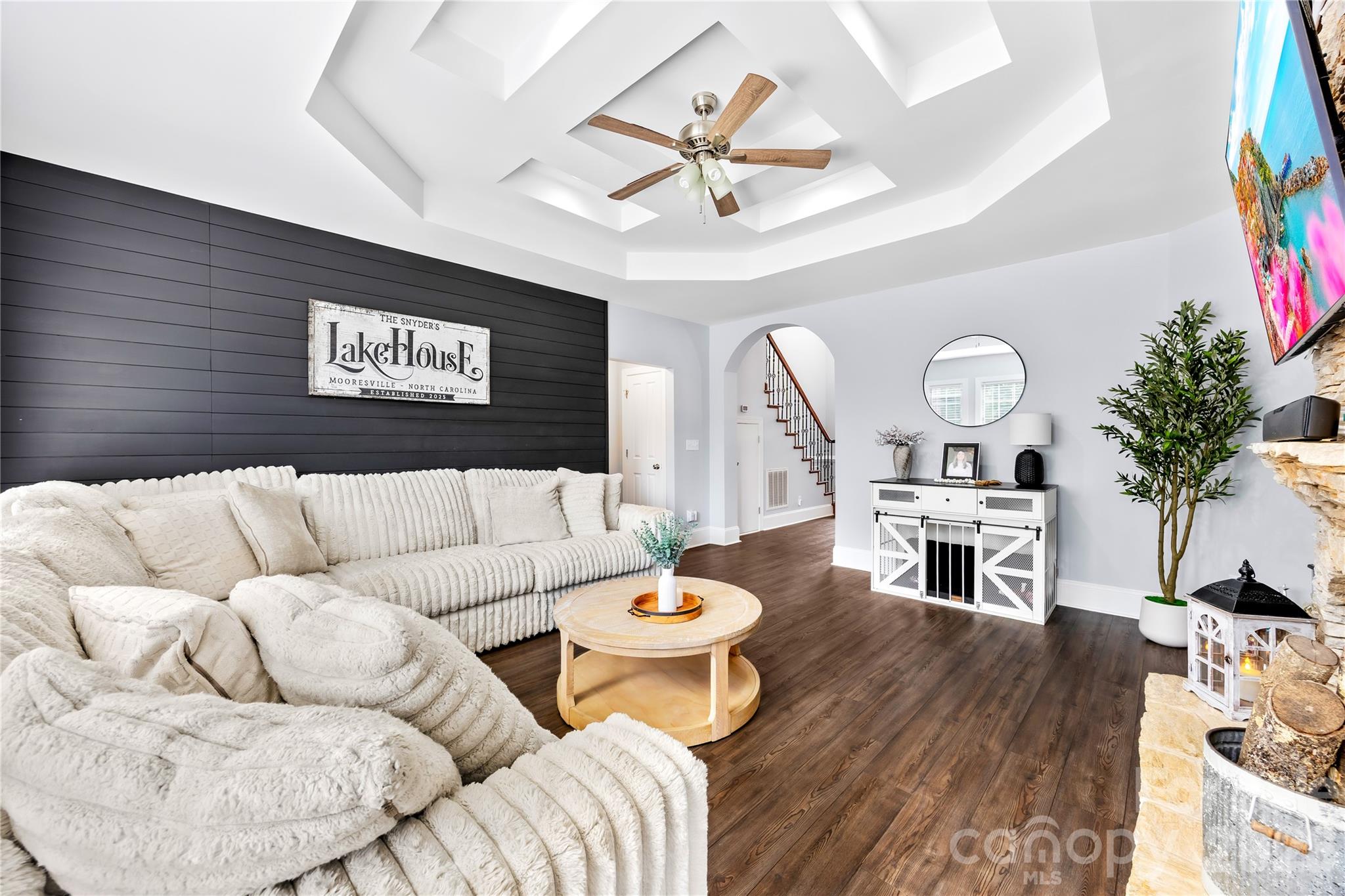 115 S Gibbs Road — Mooresville