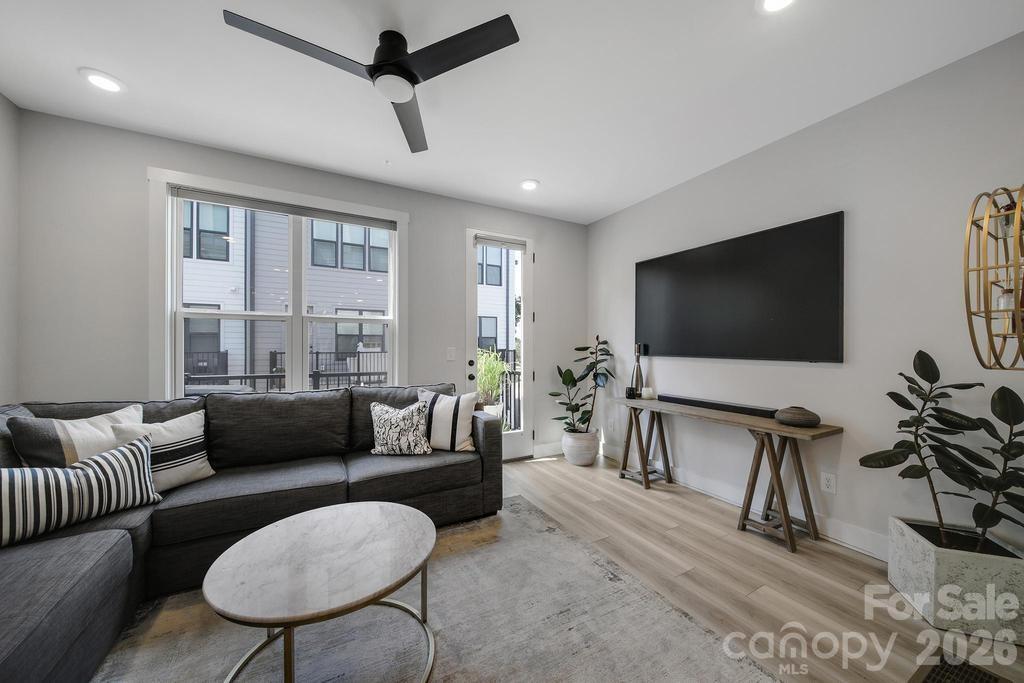 5007 Tiny Lane — Charlotte