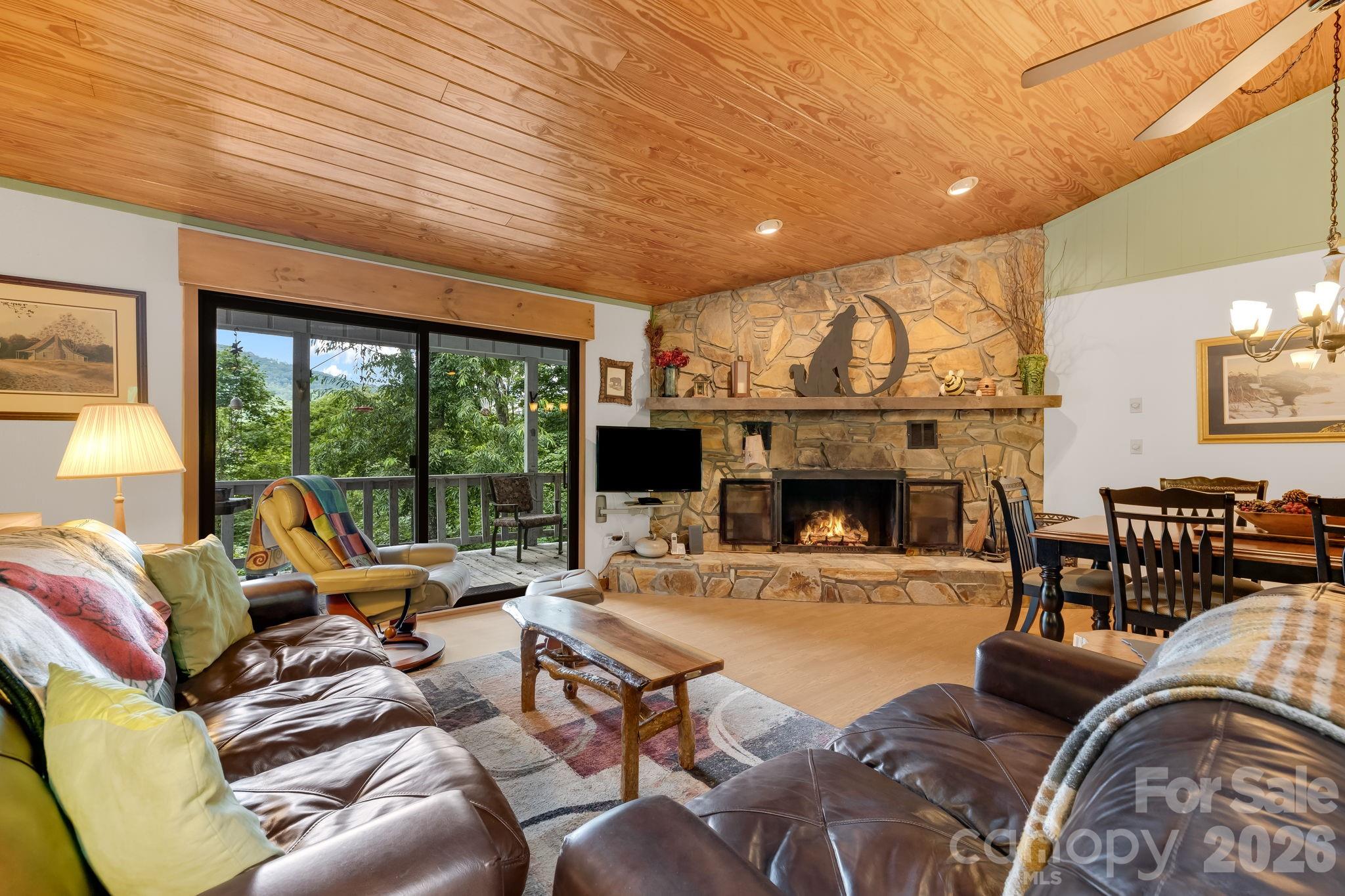 38 Bee Tree Lane — Mars Hill