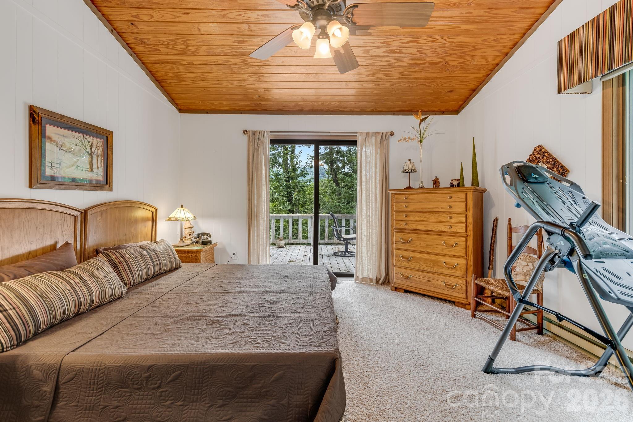 38 Bee Tree Lane — Mars Hill