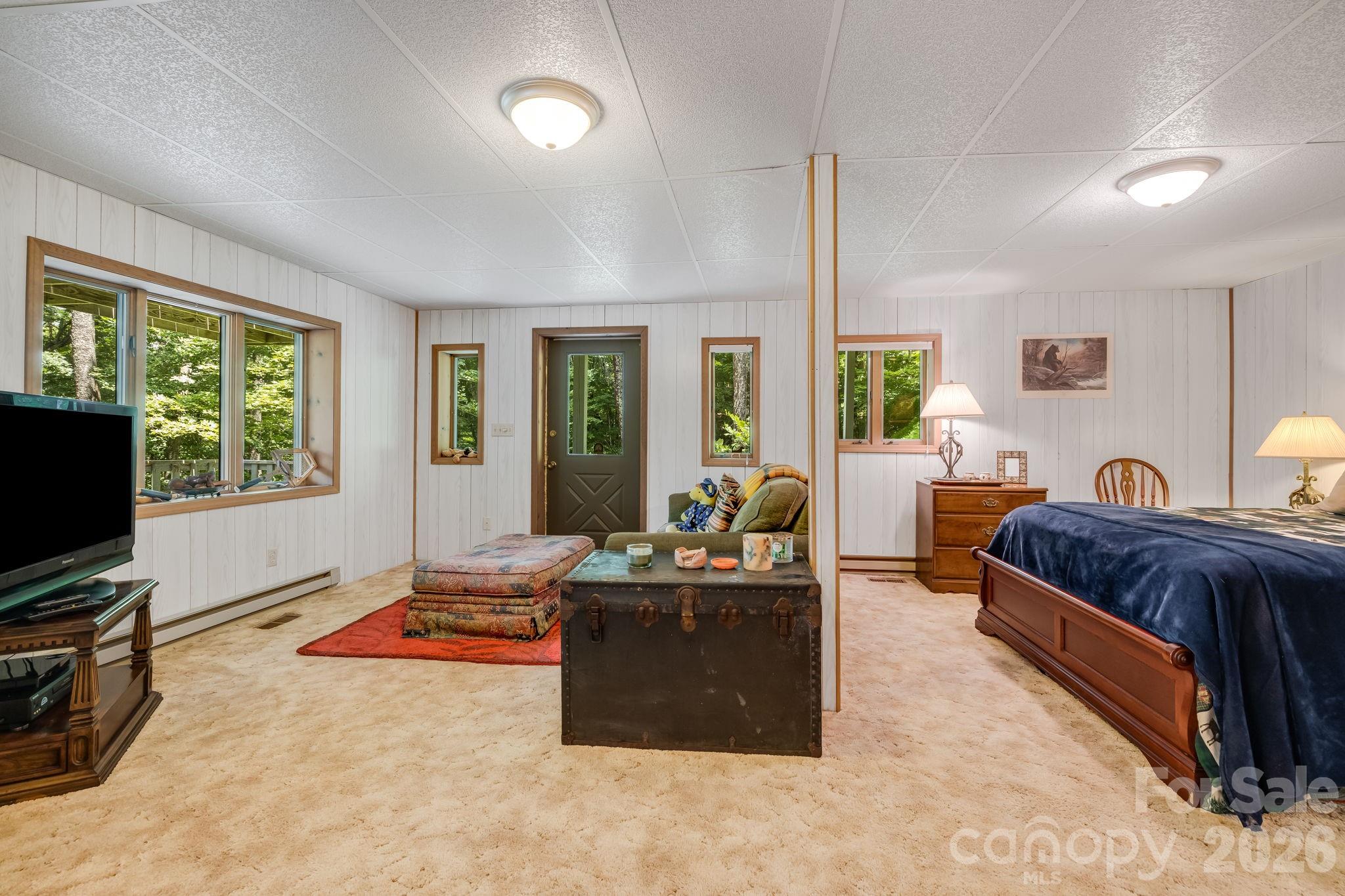 38 Bee Tree Lane — Mars Hill