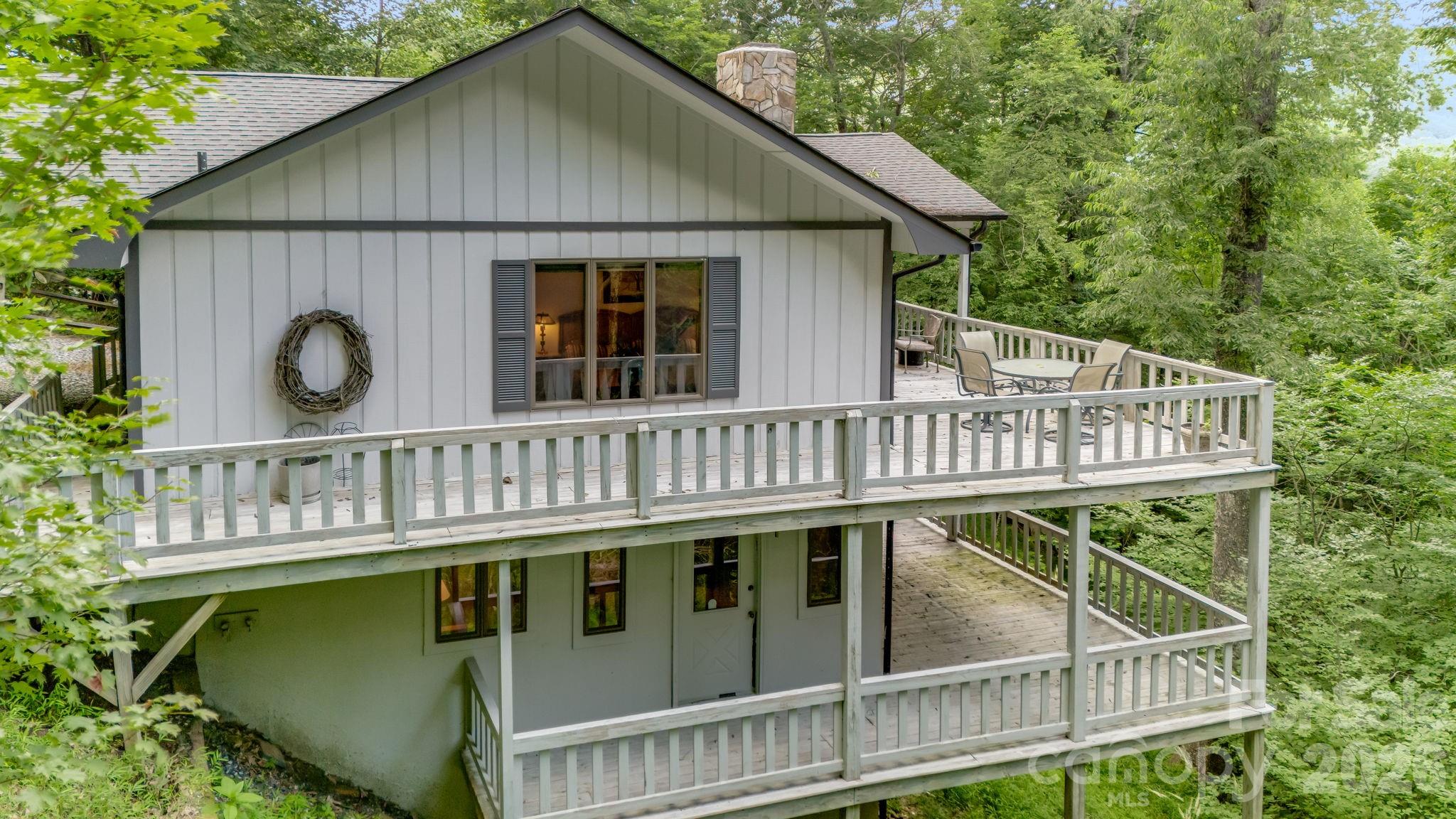 38 Bee Tree Lane — Mars Hill