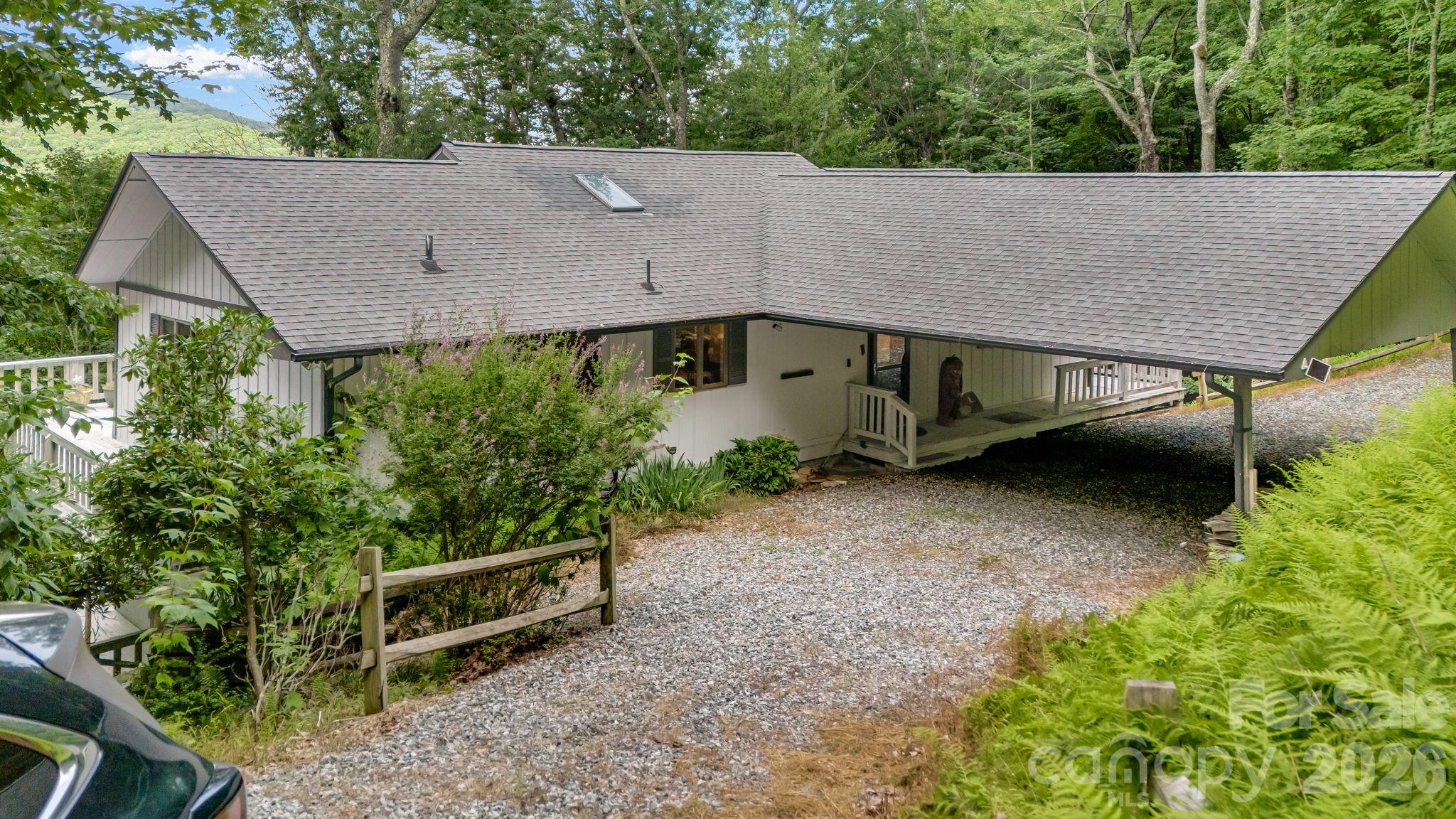 38 Bee Tree Lane — Mars Hill